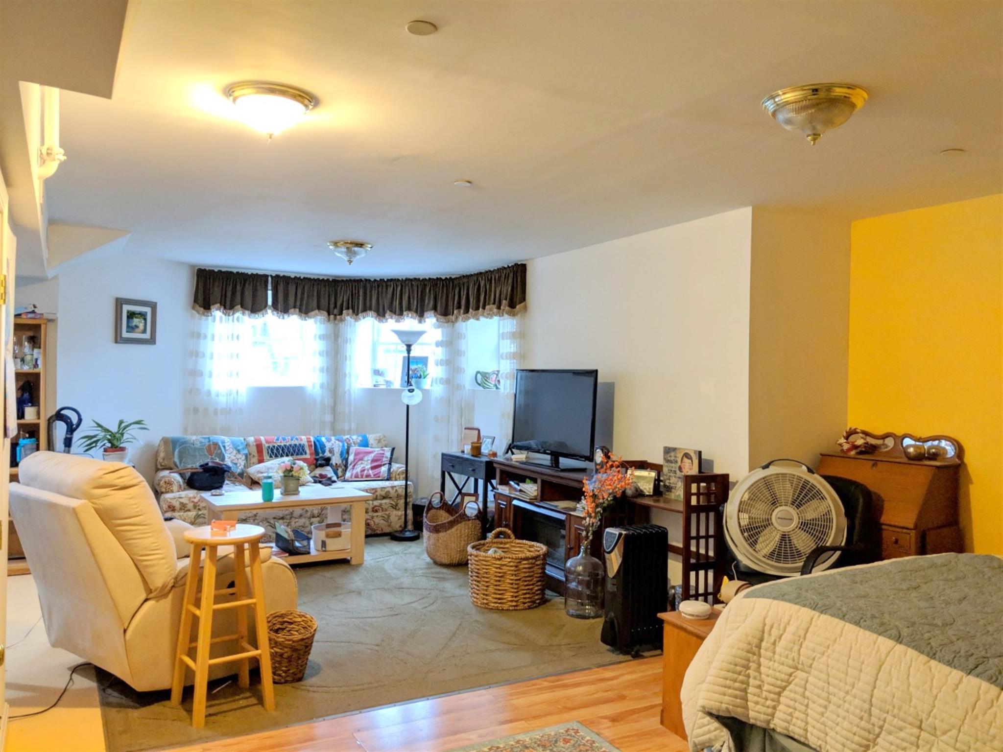 91 Pearson Ave, Davis Square