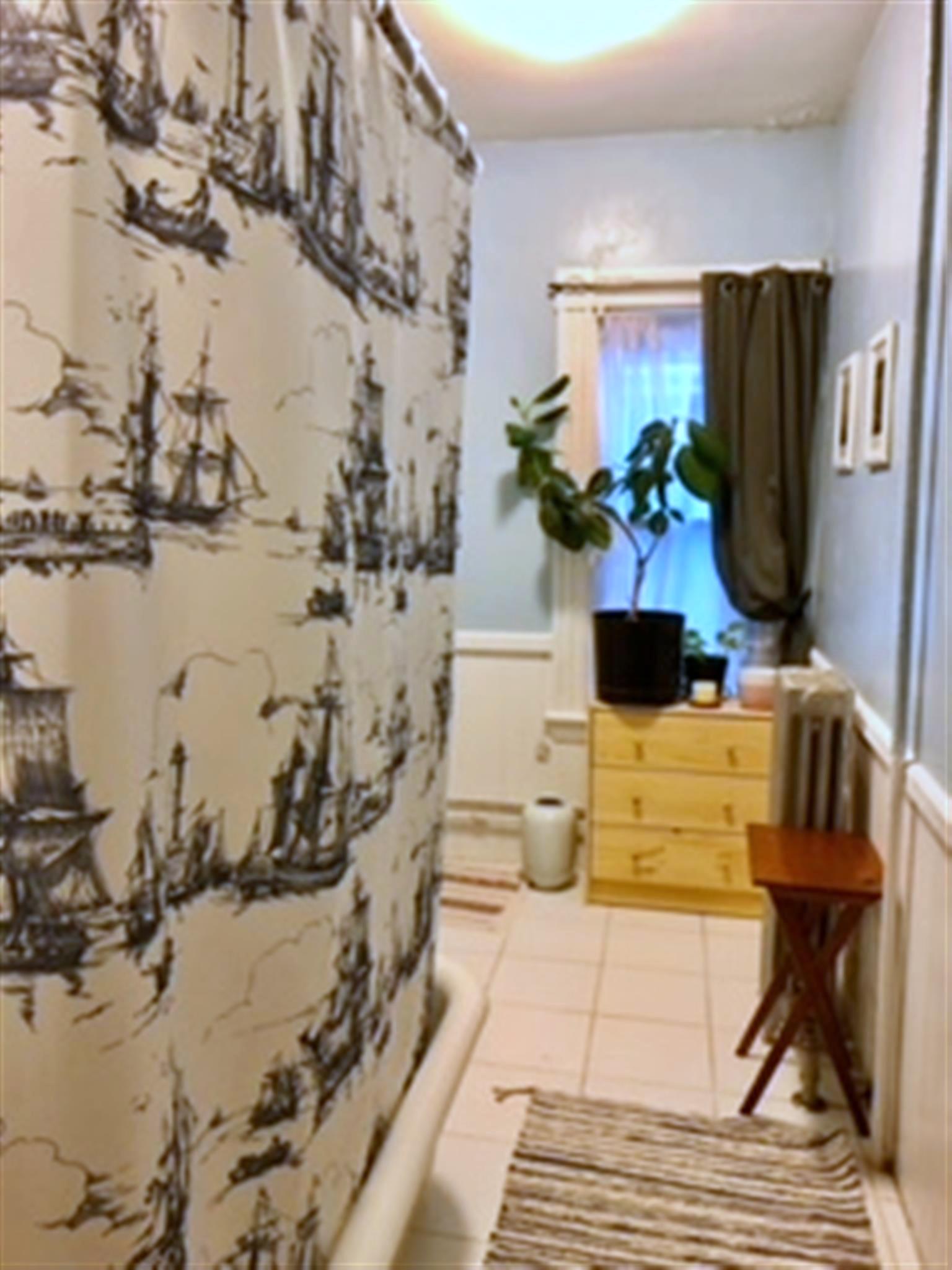 33 Chester St, Davis Square