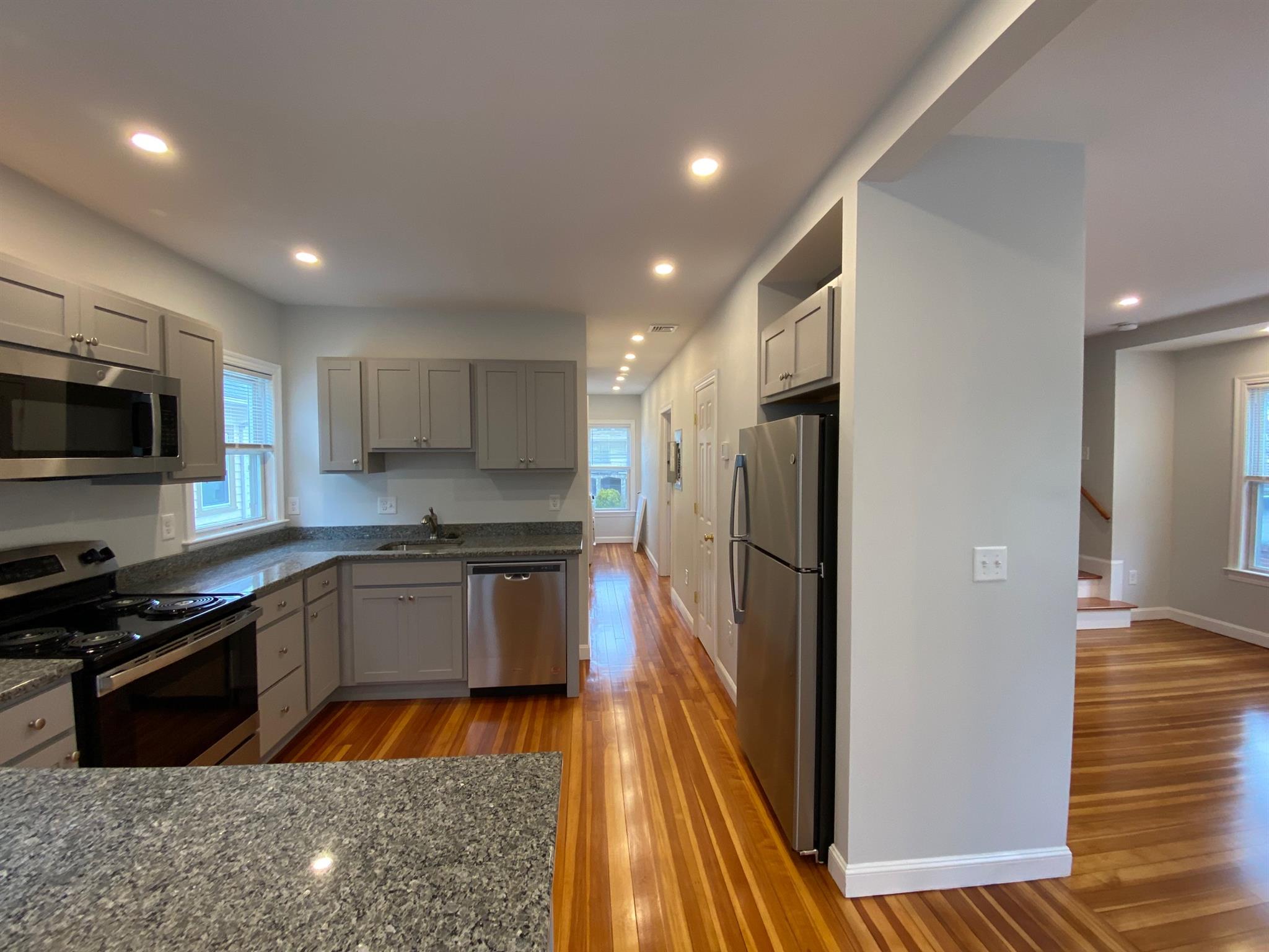 10 Trapelo Rd, Belmont Center