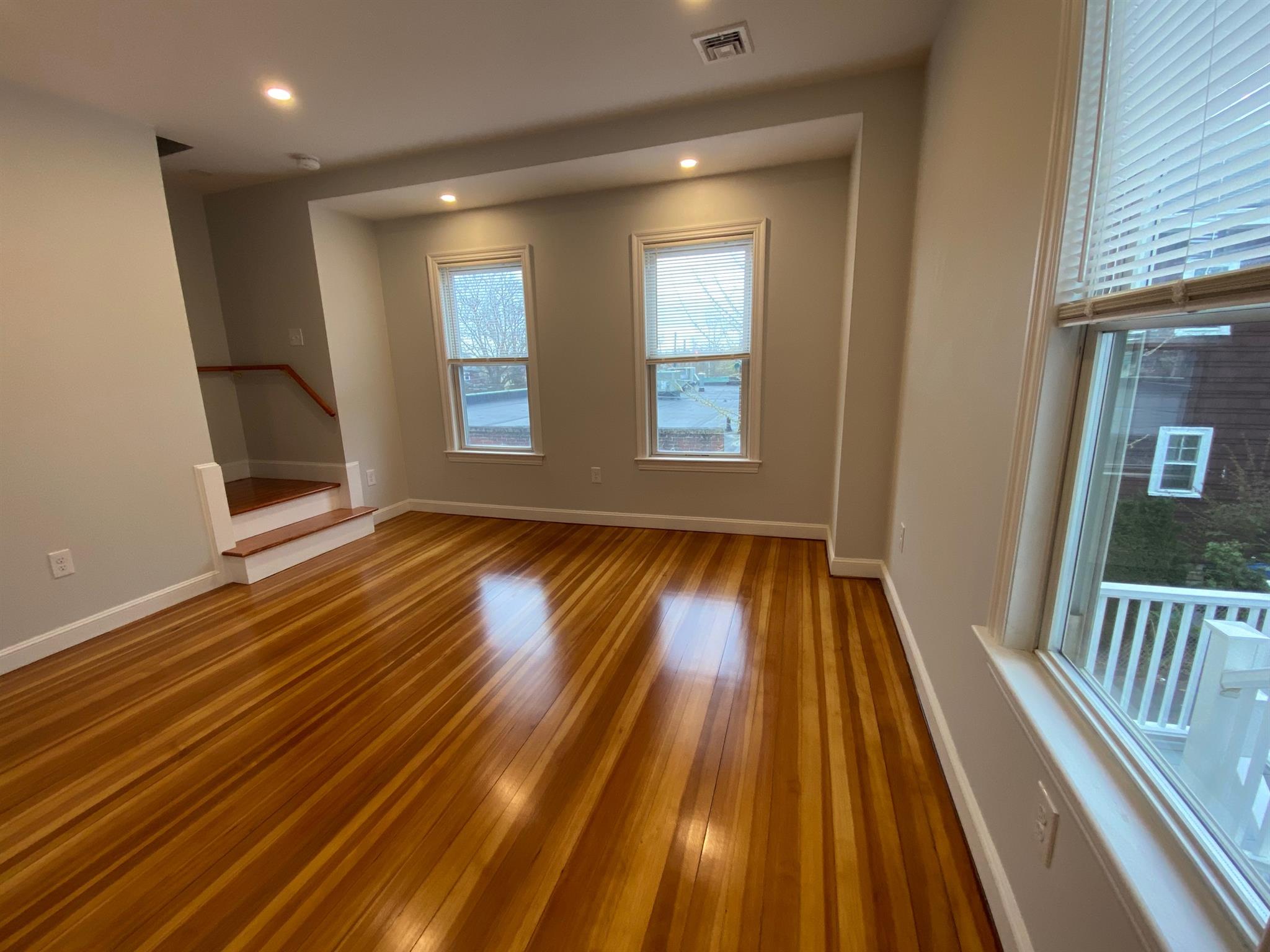 10 Trapelo Rd, Belmont Center