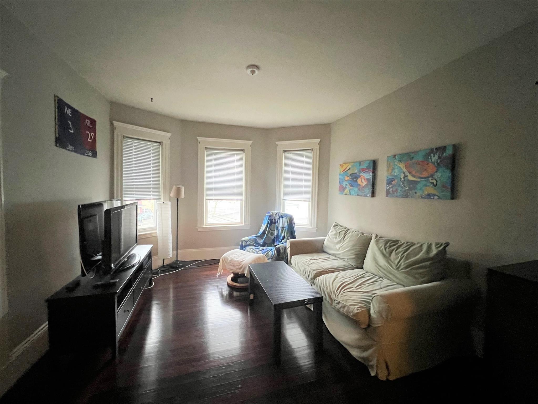 20 Alberta Ter, North Cambridge