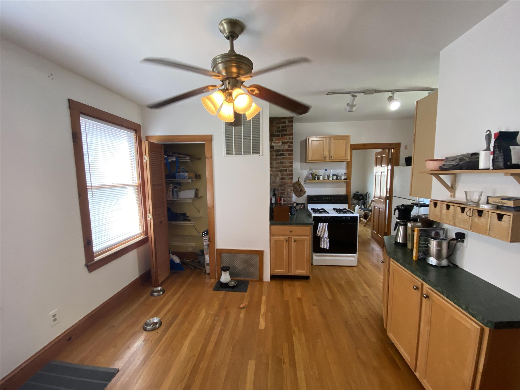 81 Tremont St, Central Square