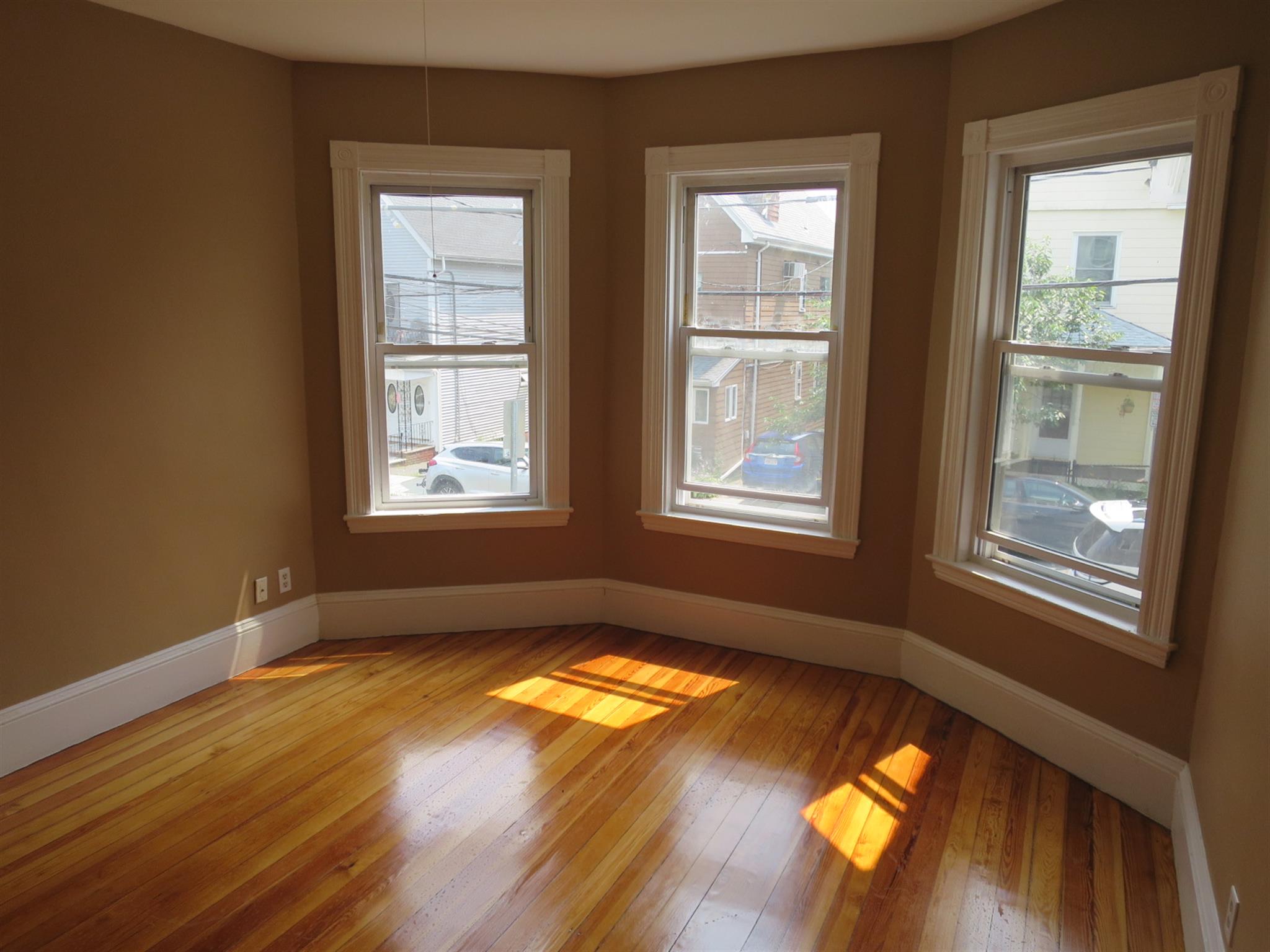 15 Atherton St, Porter Square