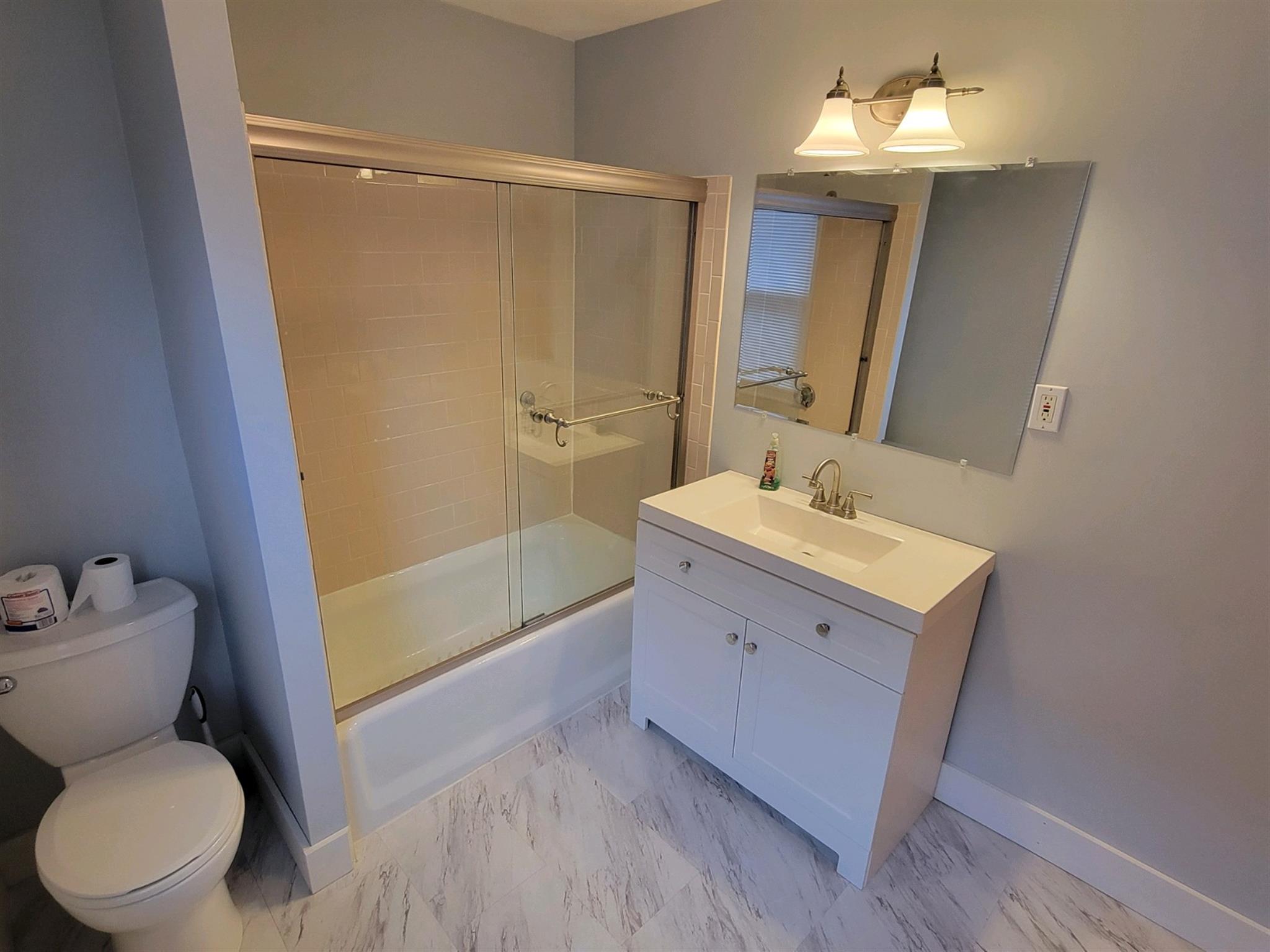 89 Cedar St, Davis Square