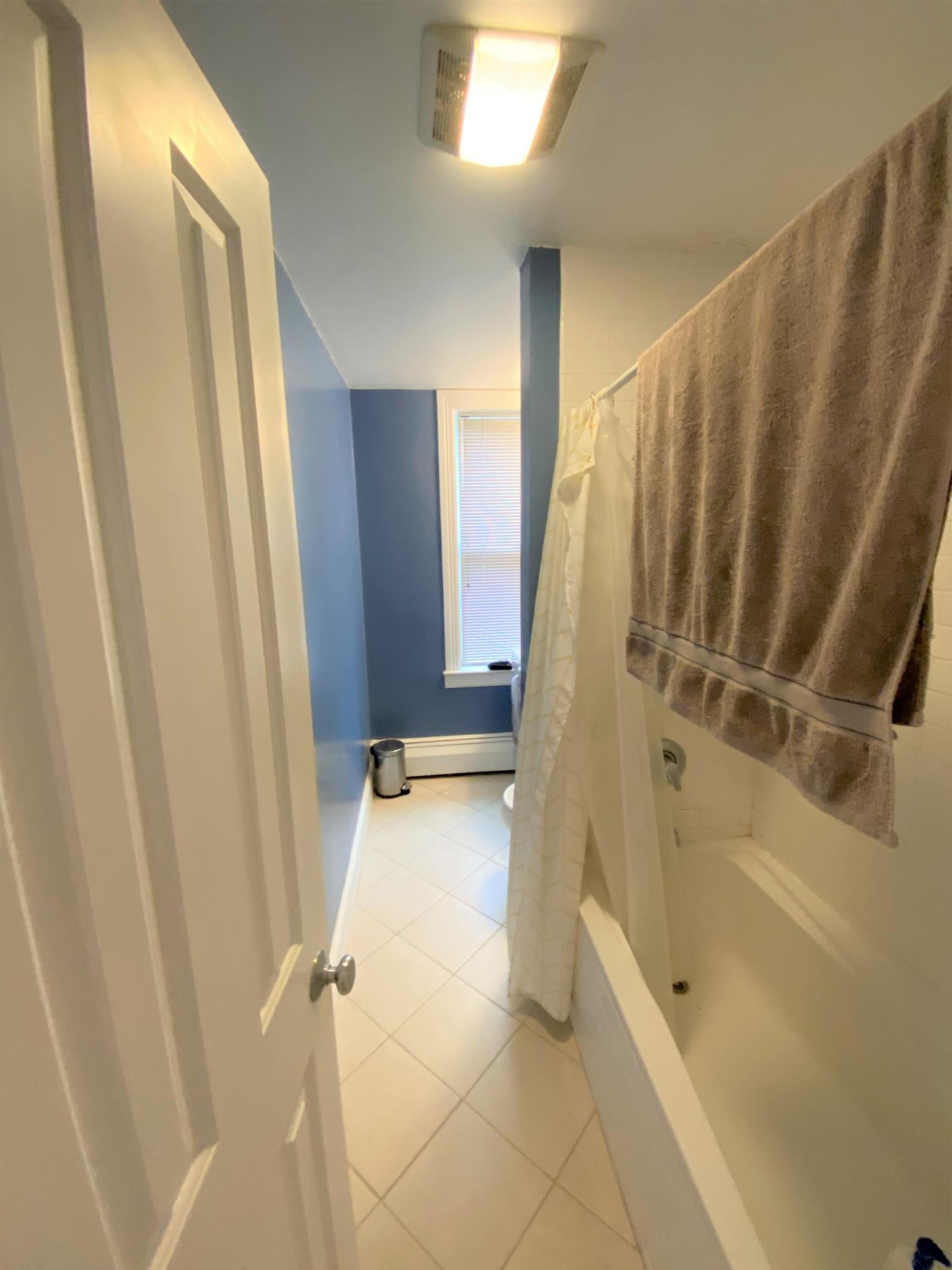 18 Centre St, Mid-Cambridge