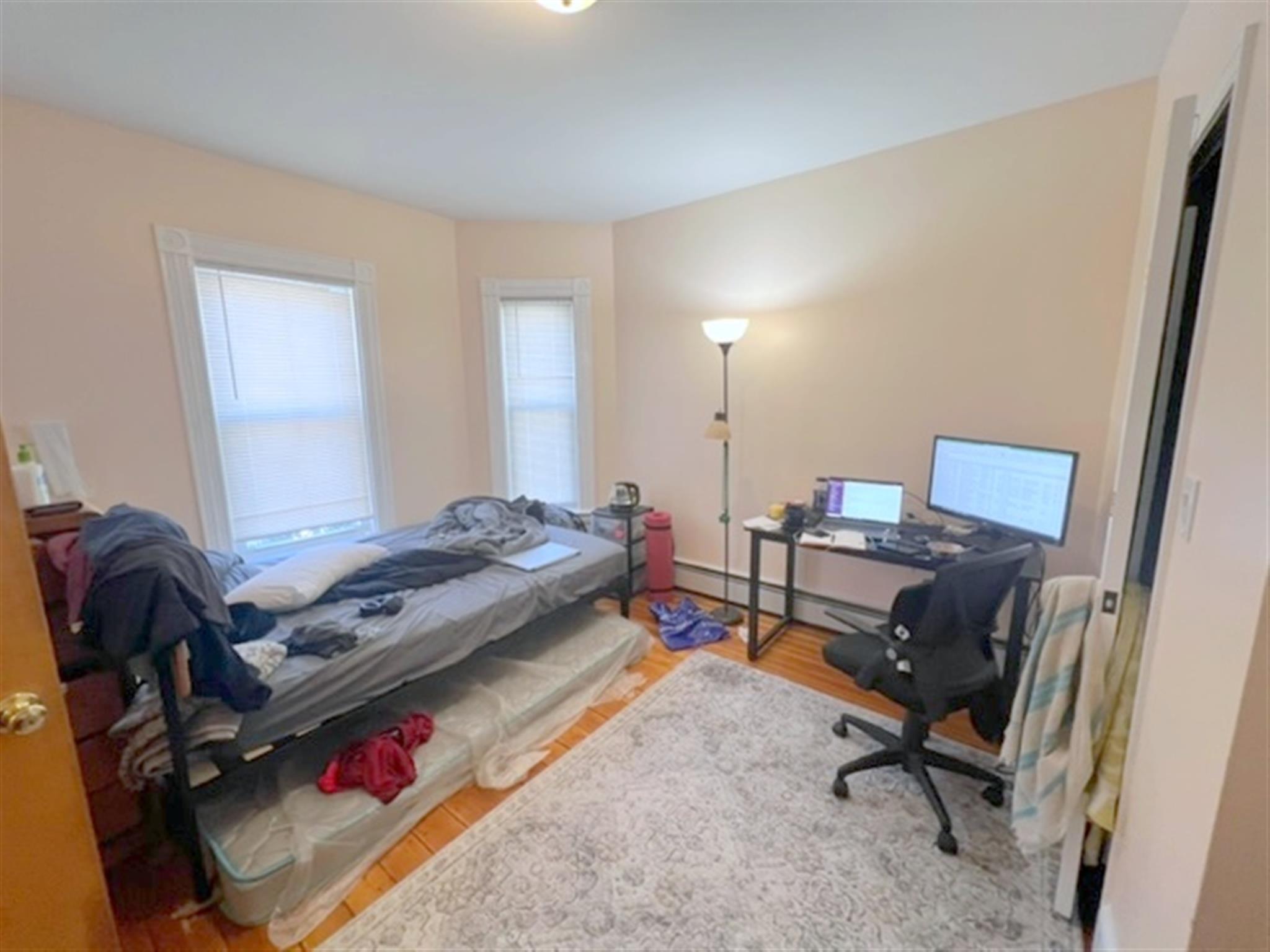 17 Cutter Ave, Davis Square