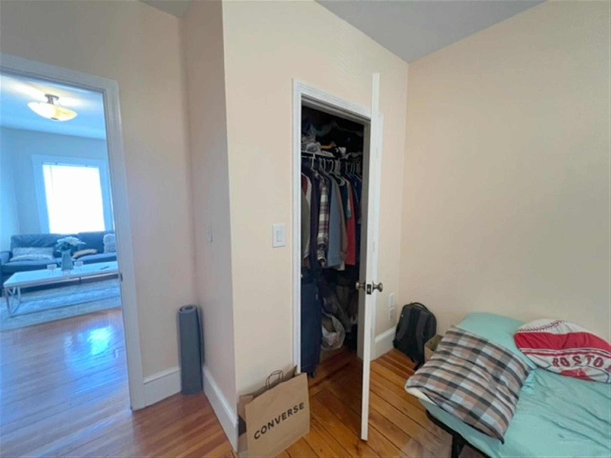 17 Cutter Ave, Davis Square