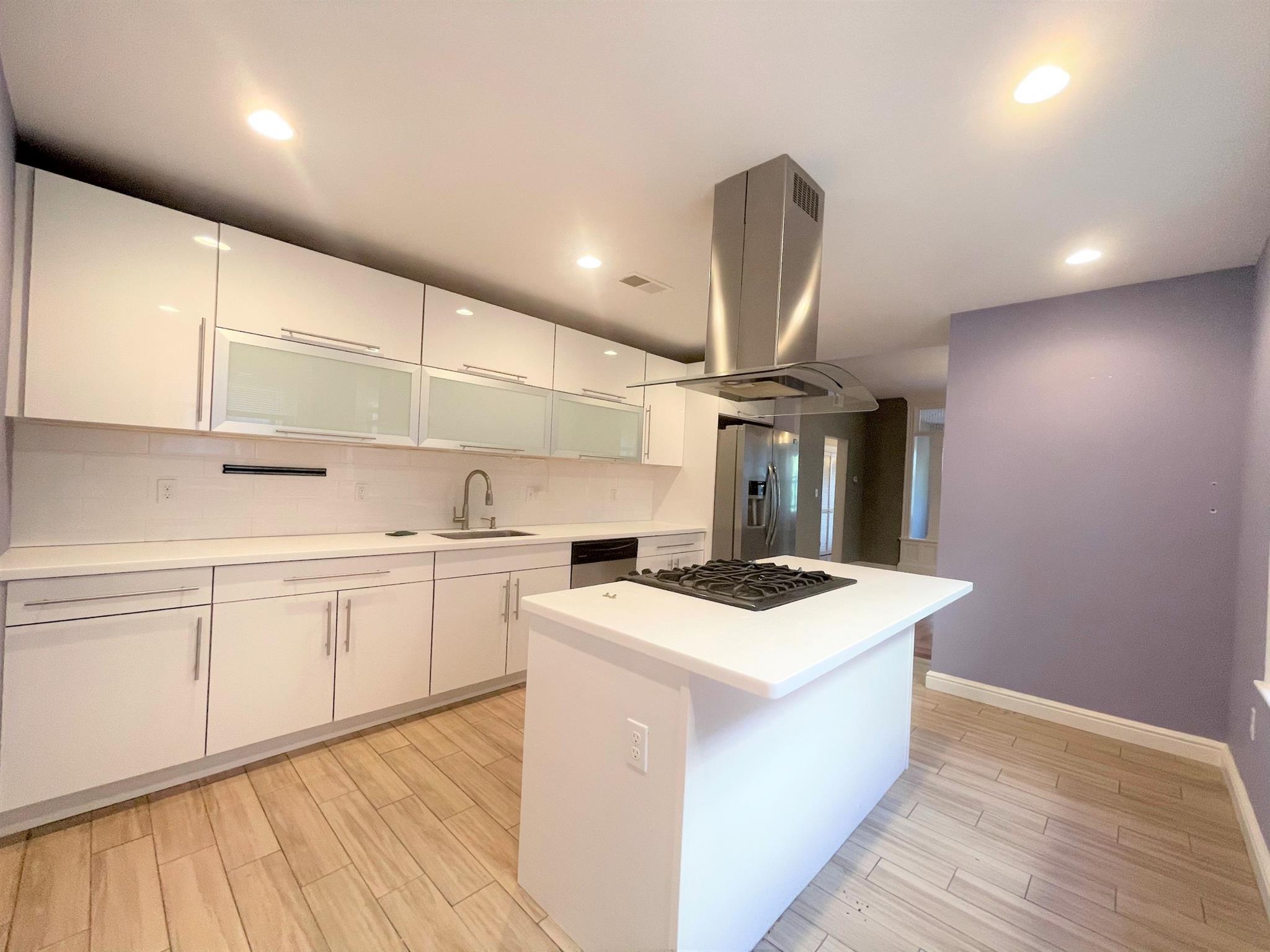 20 Marie Ave, Inman Square