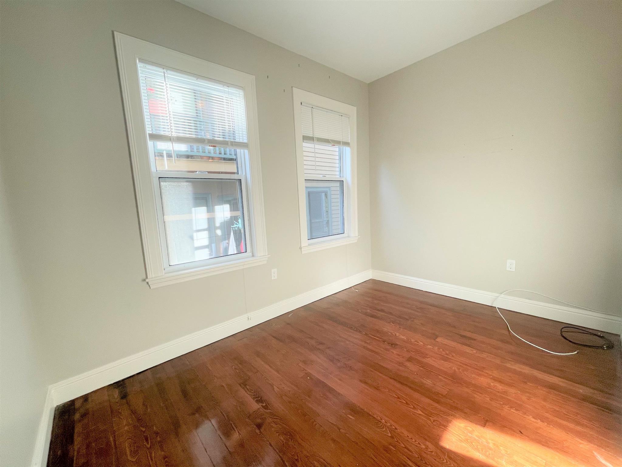 20 Marie Ave, Inman Square