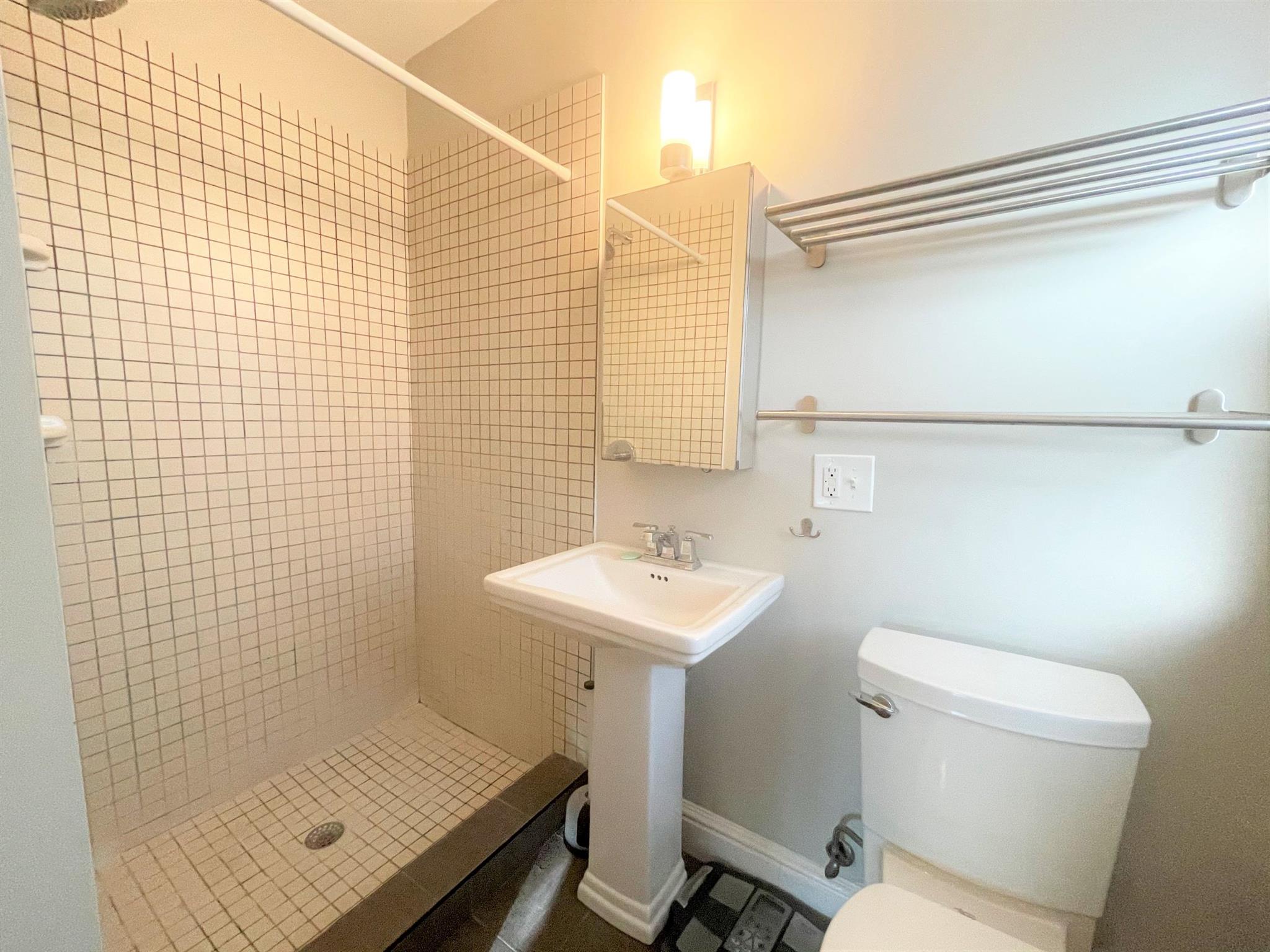 20 Marie Ave, Inman Square