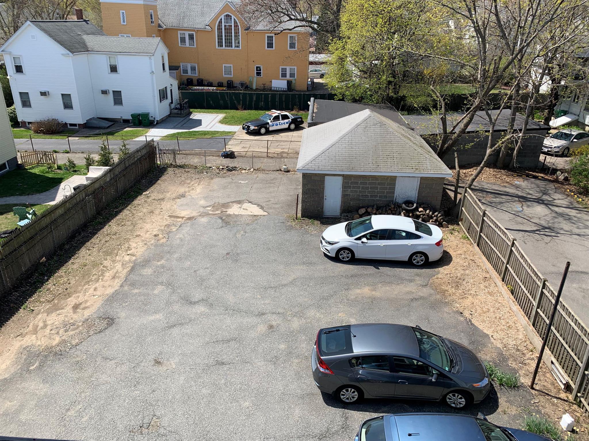 411 Main St, Medford