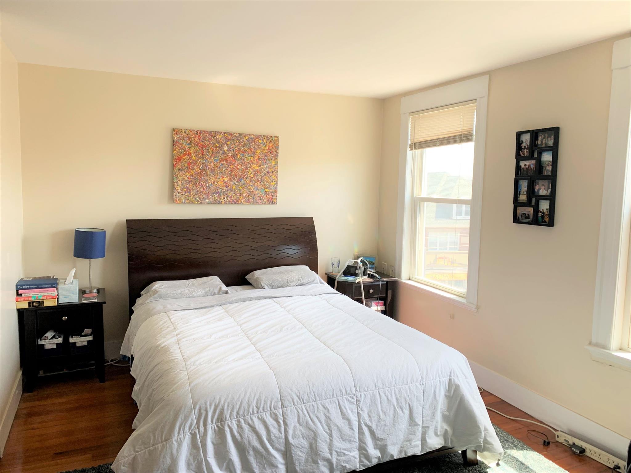 411 Main St, Medford