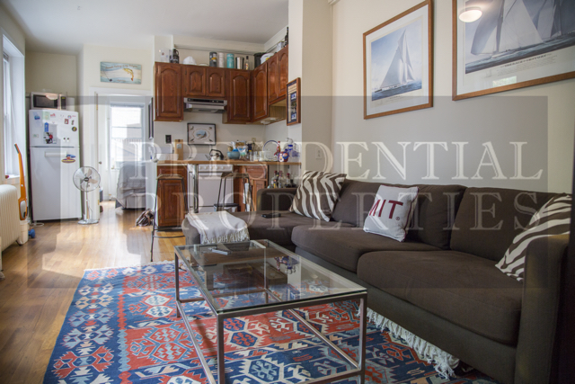 103 Charles St, Beacon Hill