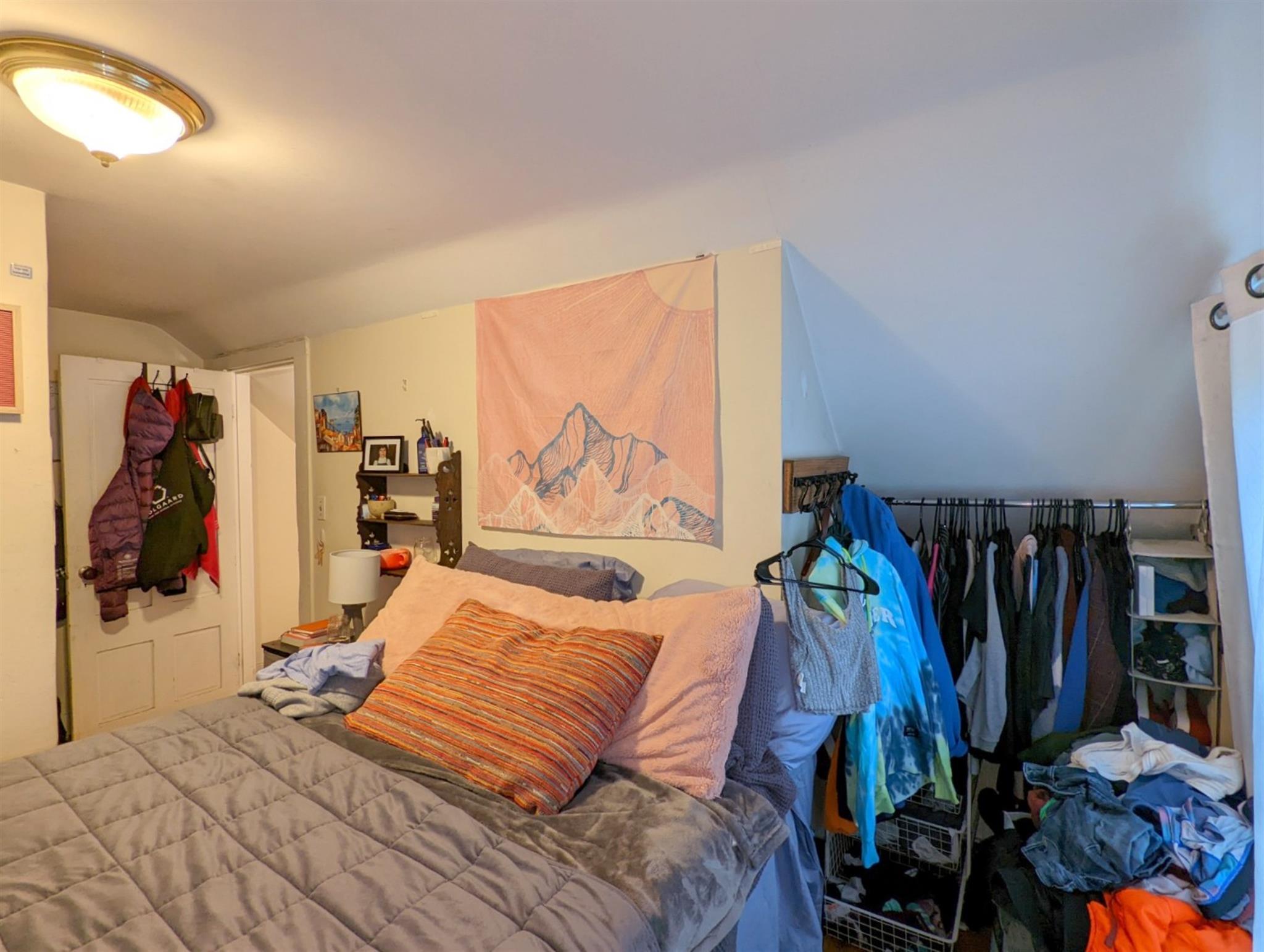 83 Yorktown St, Davis Square