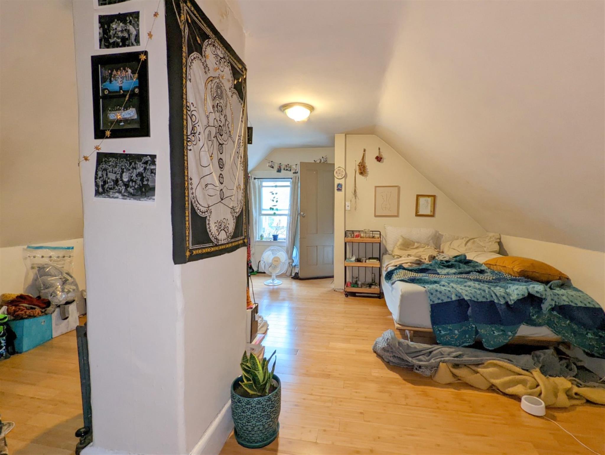 83 Yorktown St, Davis Square