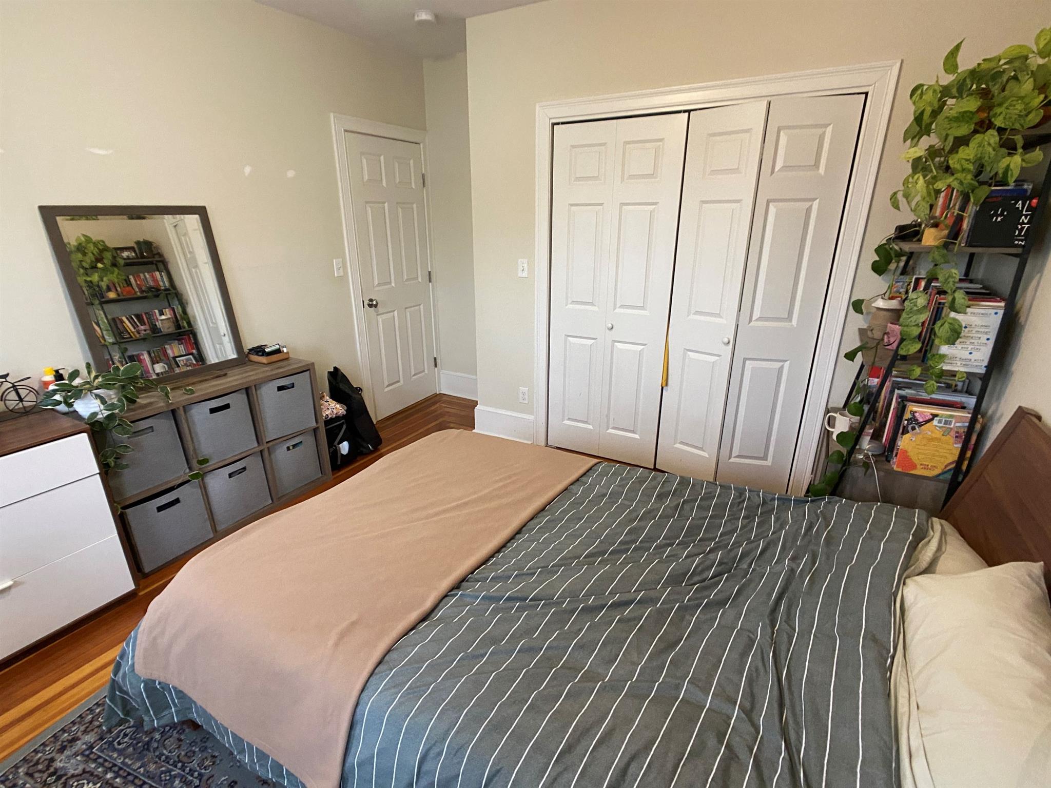 23 Willard Ave, Medford