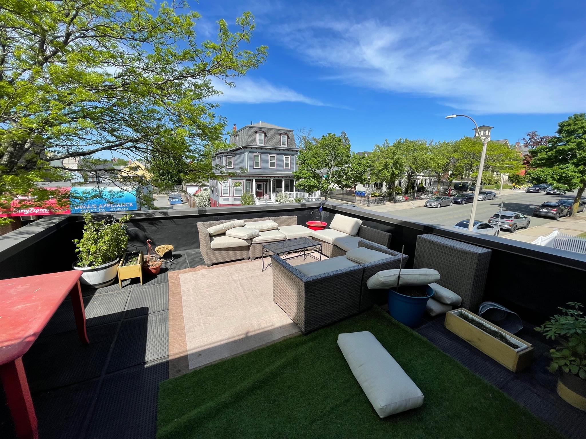 146 Highland Ave, Porter Square