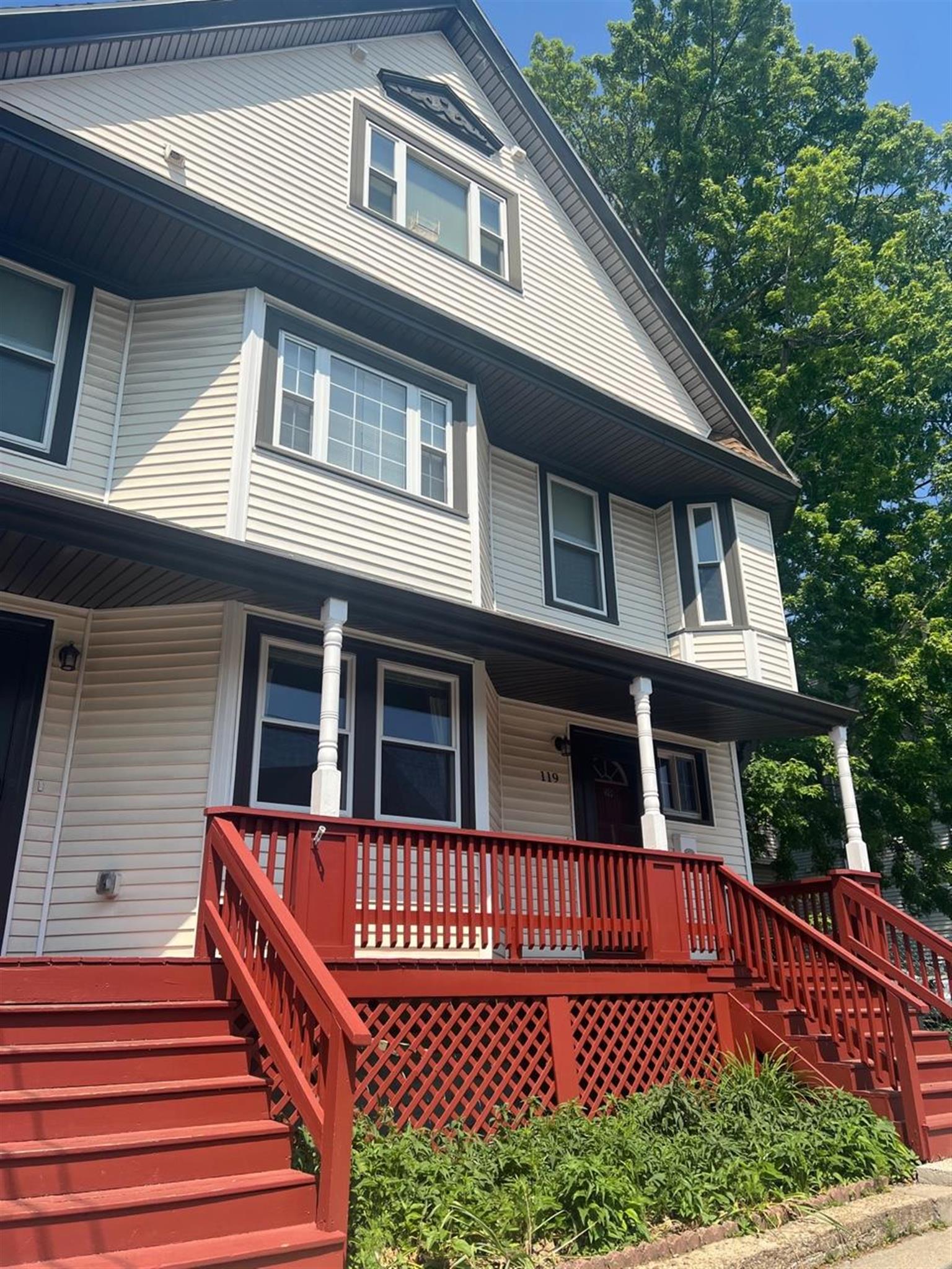 119 Morrison Ave, Davis Square