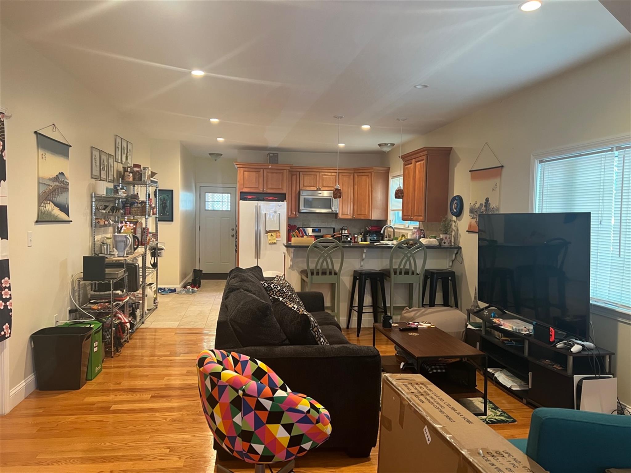 119 Morrison Ave, Davis Square