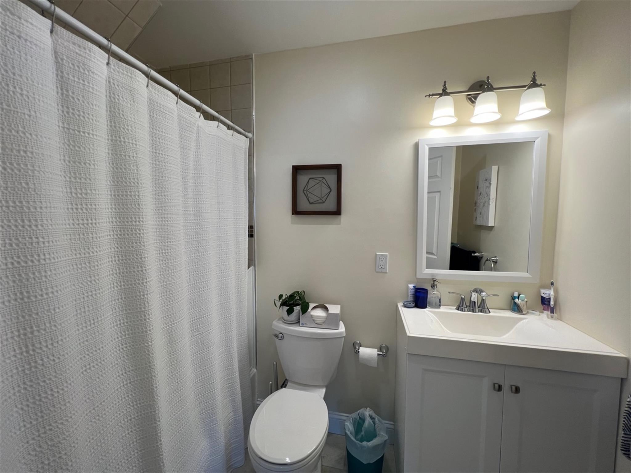 119 Morrison Ave, Davis Square