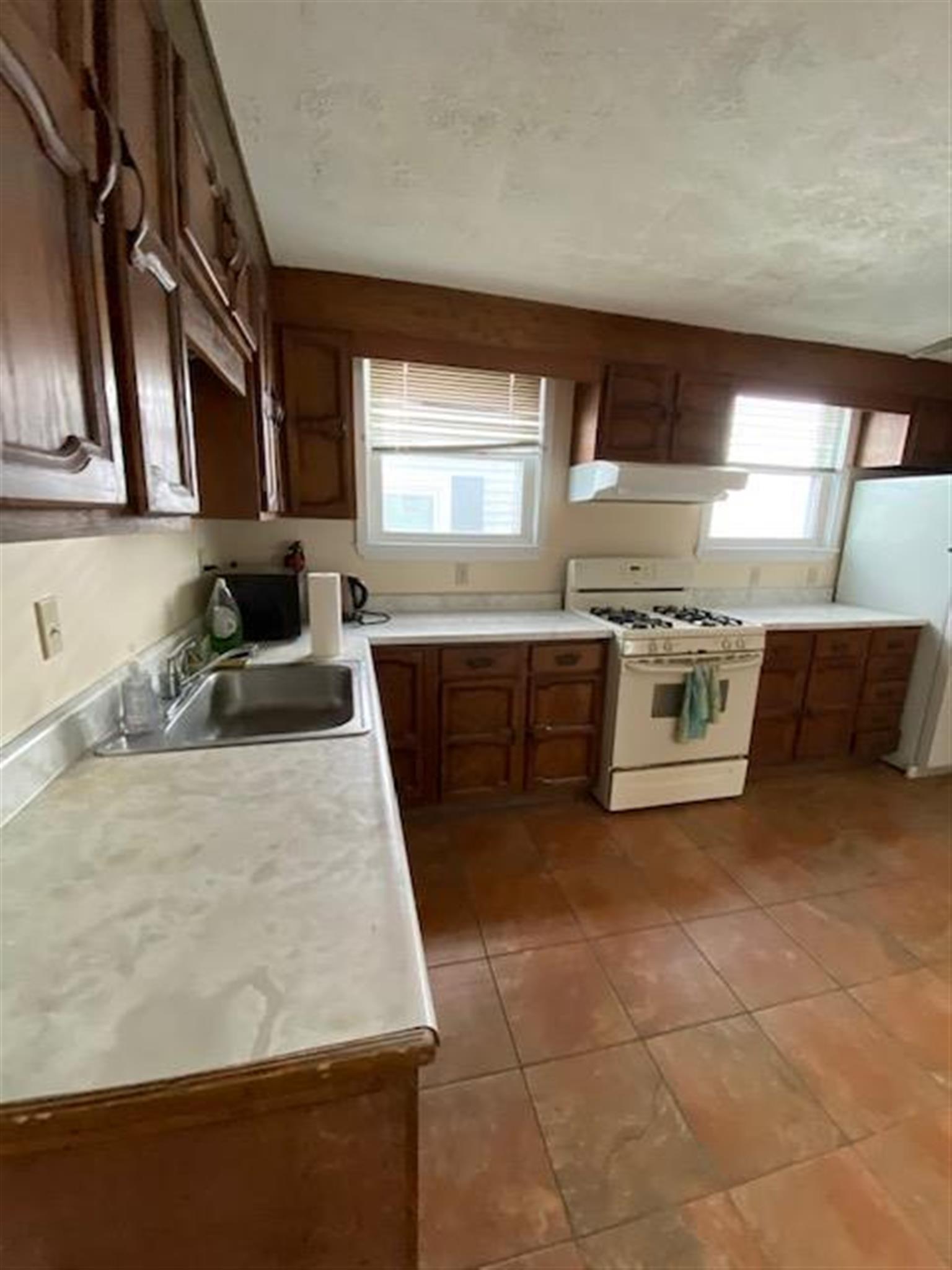 49 Porter Rd, Porter Square