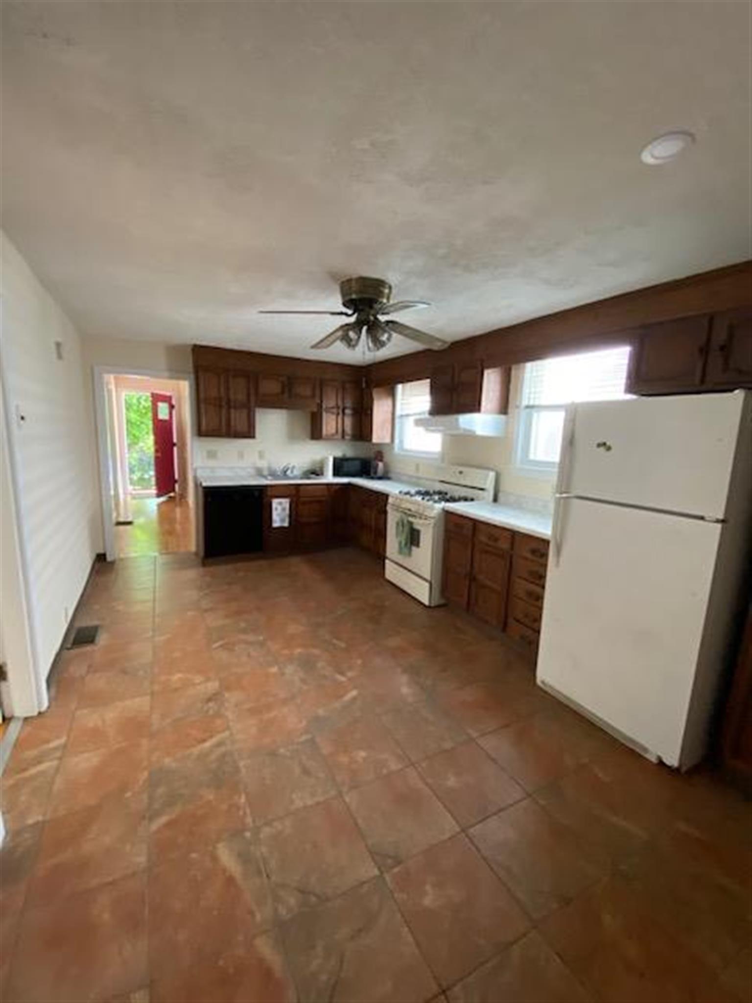 49 Porter Rd, Porter Square