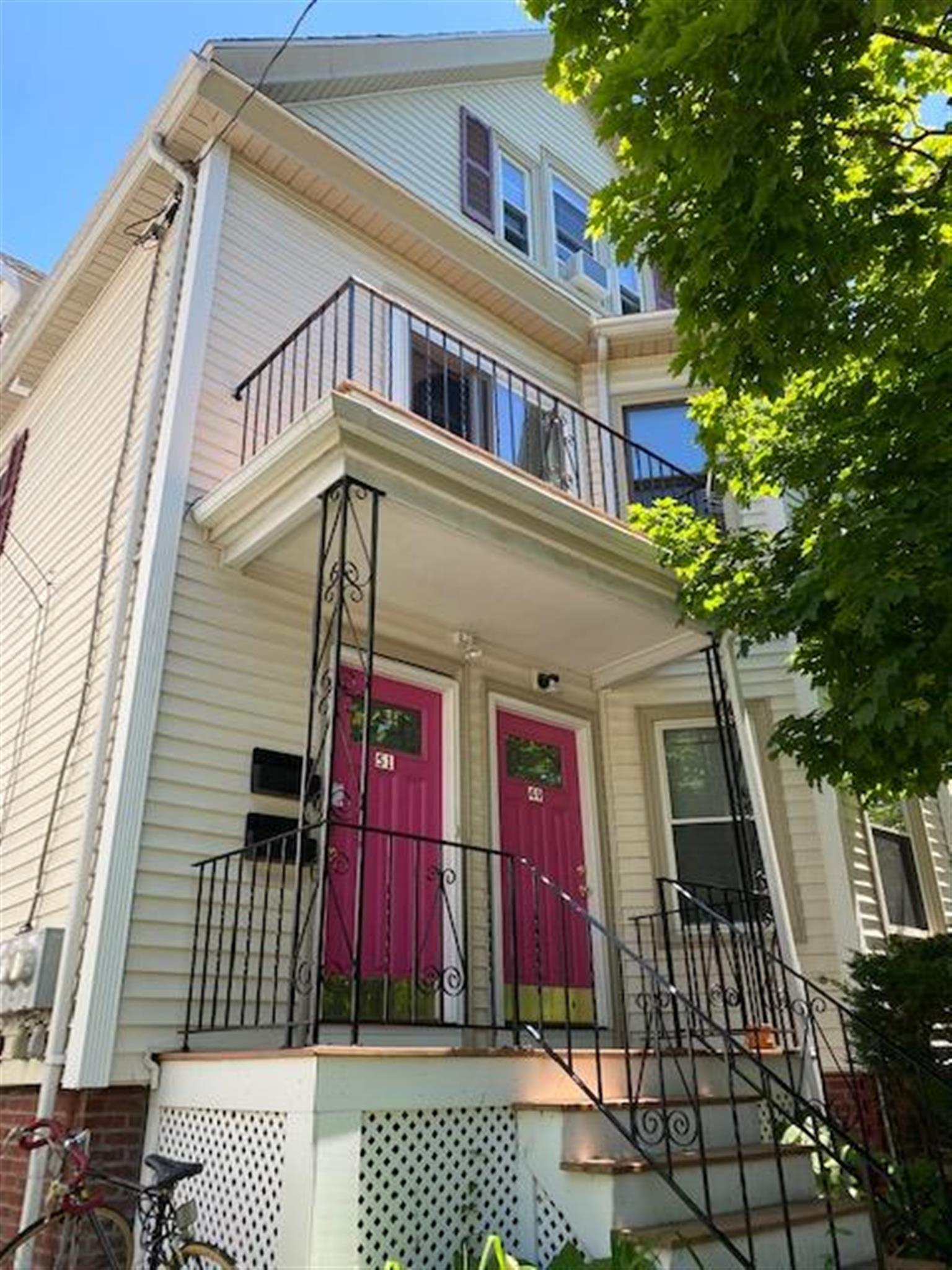 49 Porter Rd, Porter Square