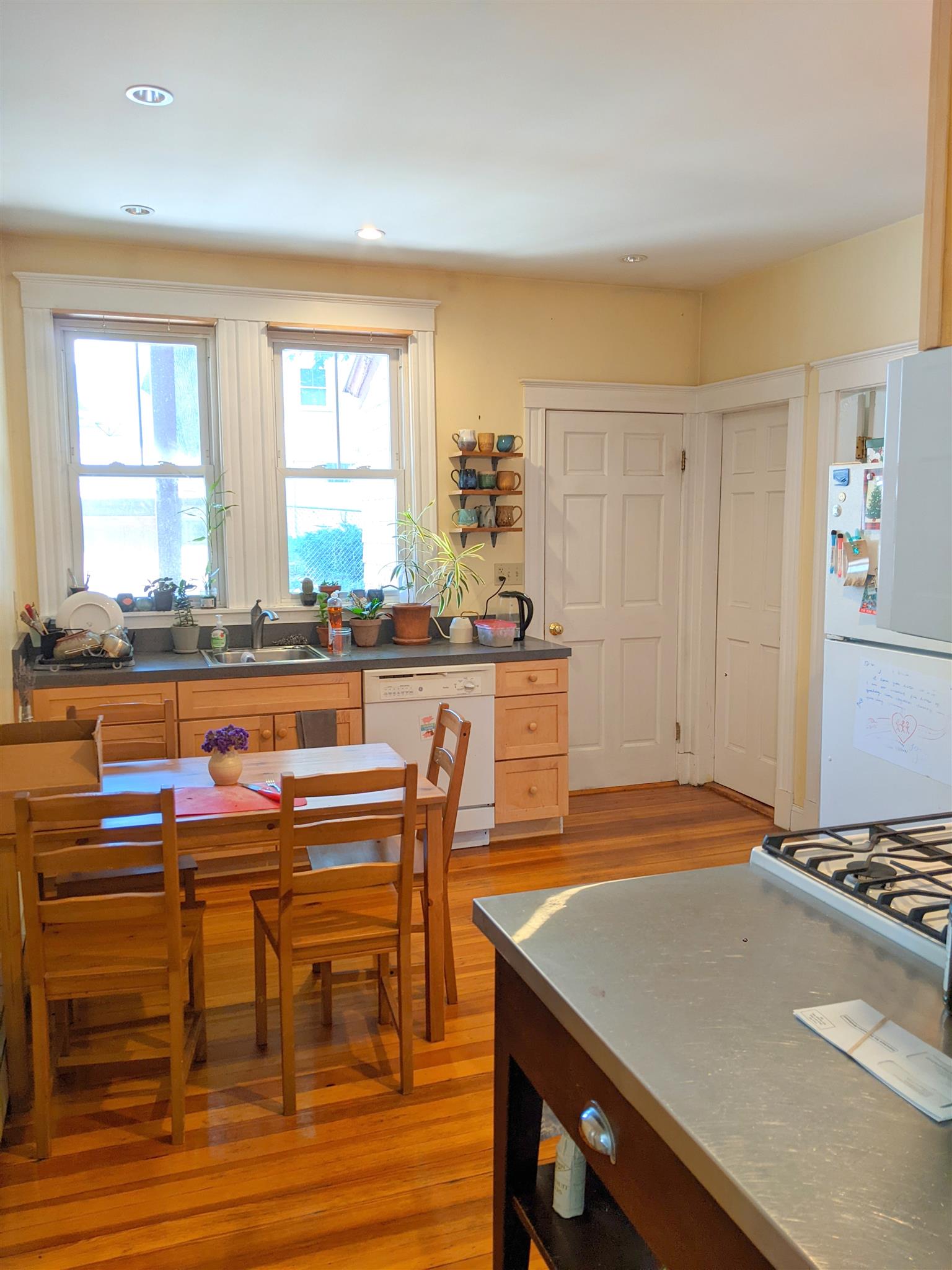 41 Bay State Ave, Ball Square