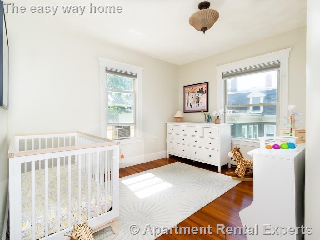 6 Clifton, Davis Square