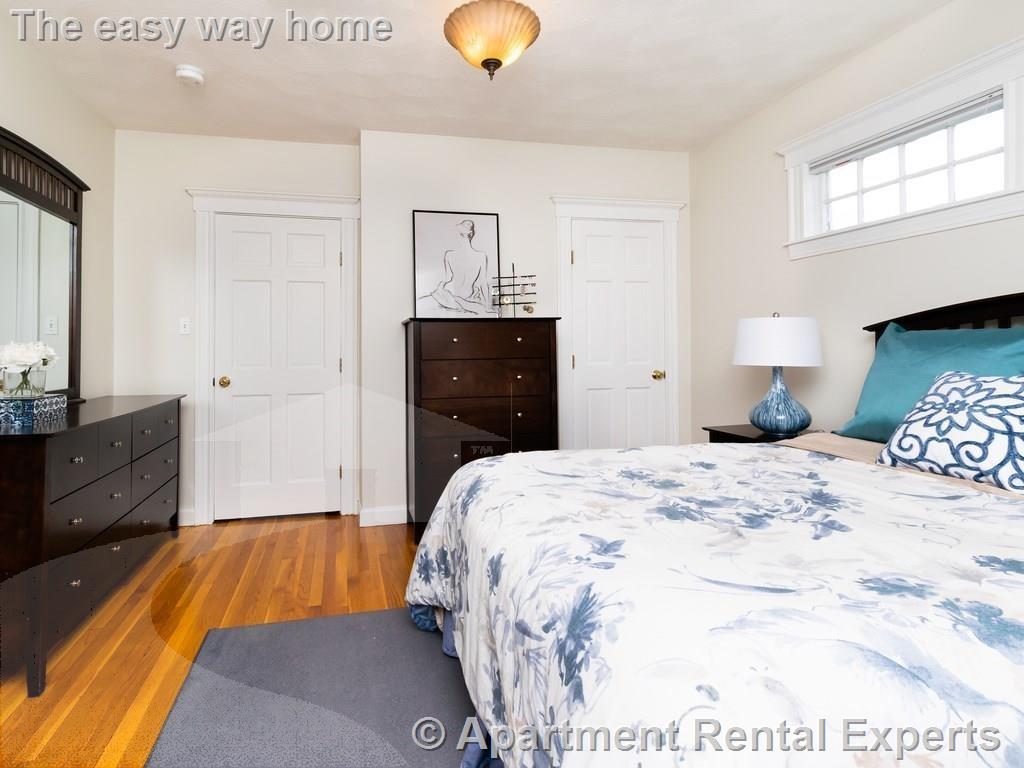 6 Clifton, Davis Square