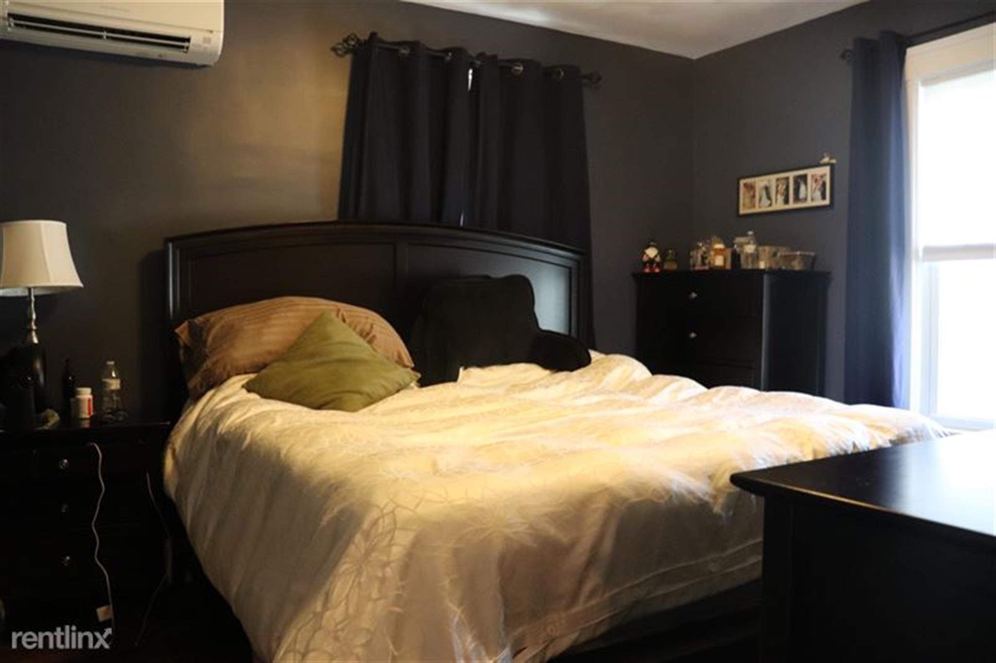 64 Yeomans Ave, Medford