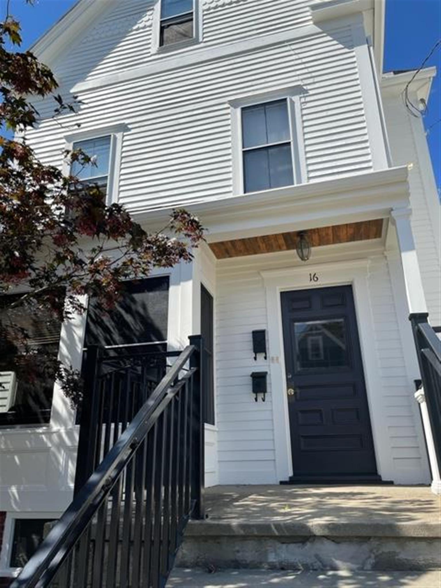 16 Cedar St, Porter Square