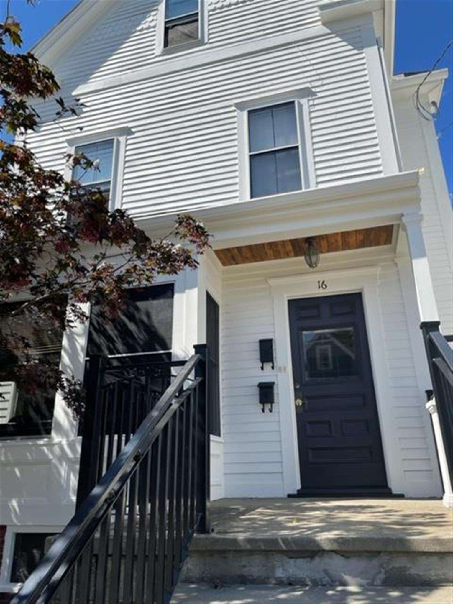 16 Cedar St, Porter Square