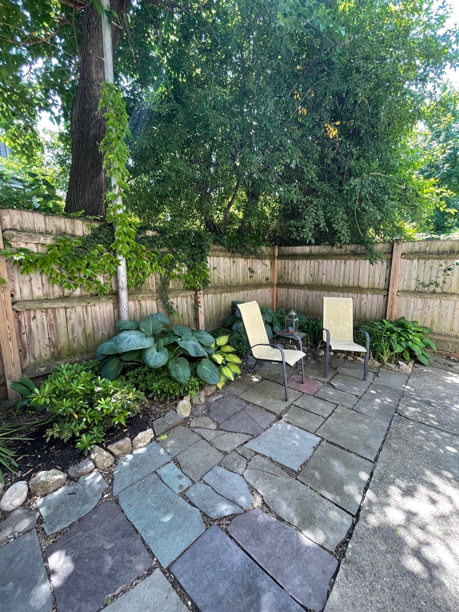 11 Belmont Sq, Porter Square