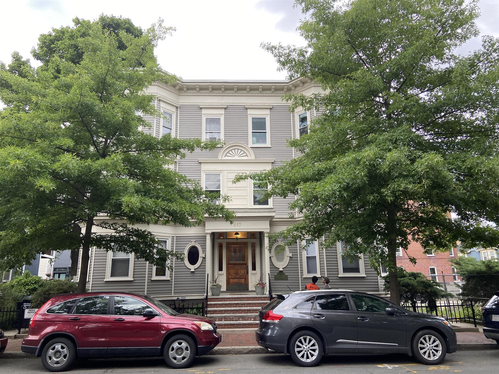 217 Harvard St, Central Square