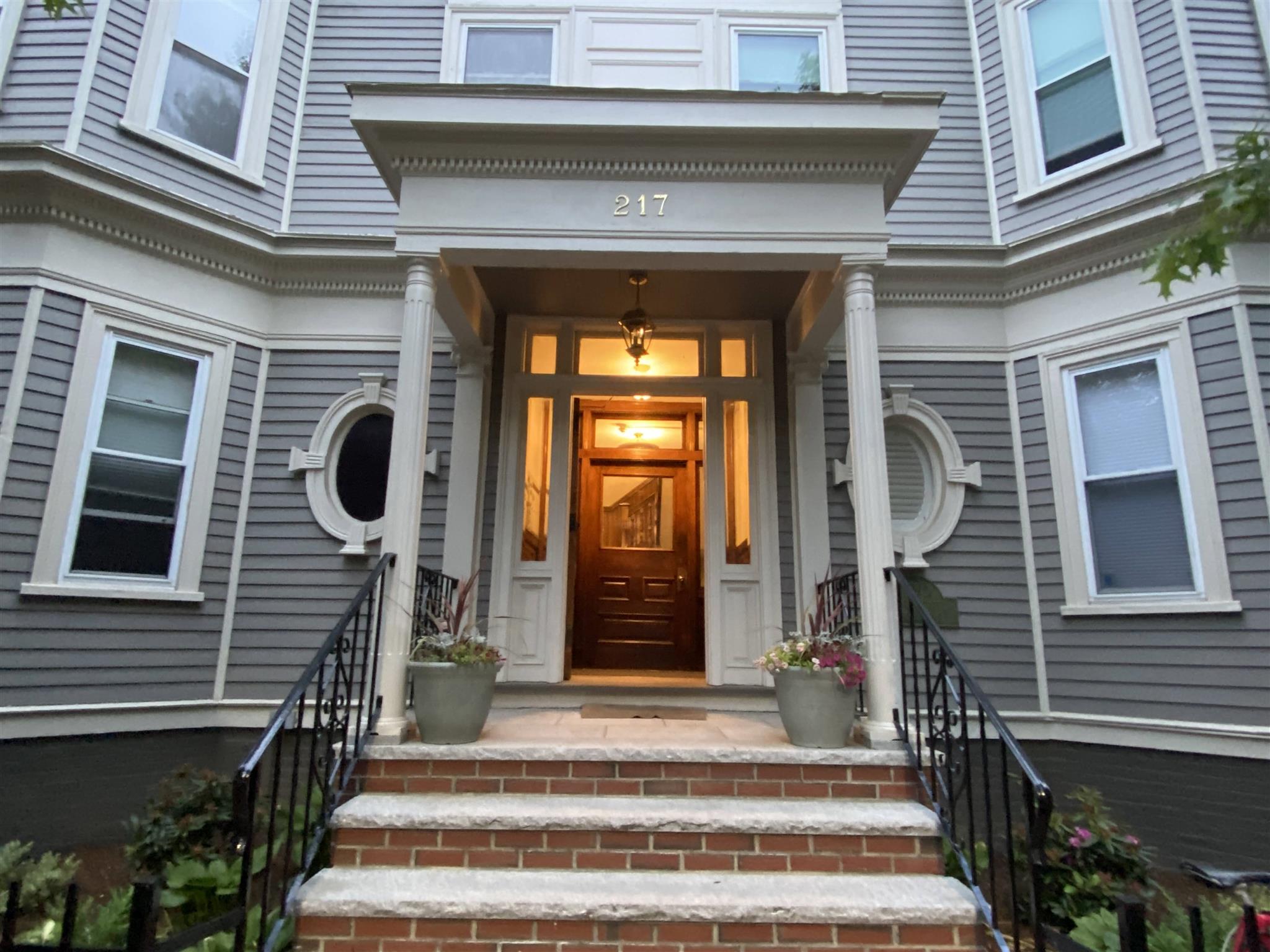 217 Harvard St, Central Square