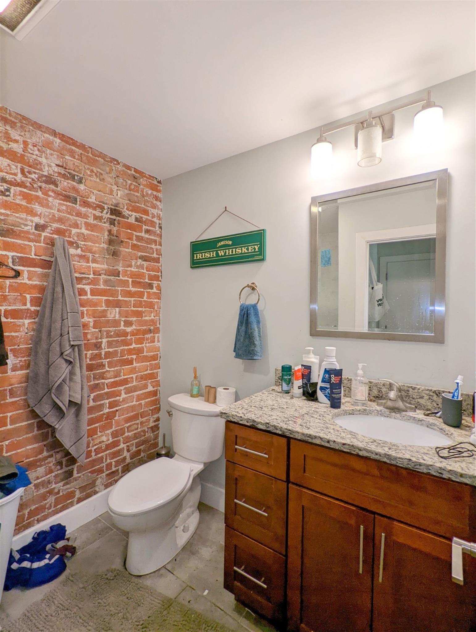 304 Western Ave, Central Square