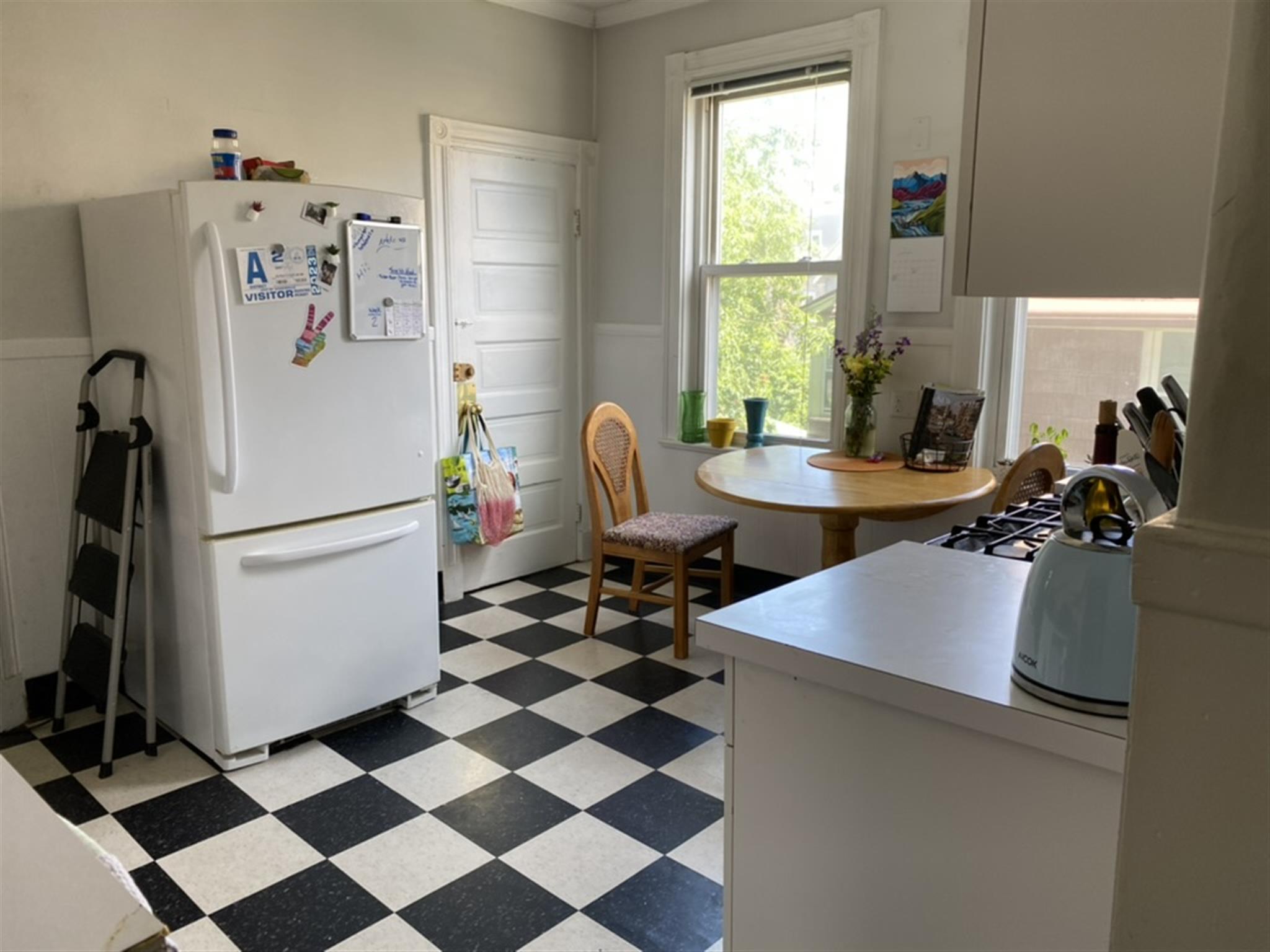 15 Farragut Ave, Teele Square