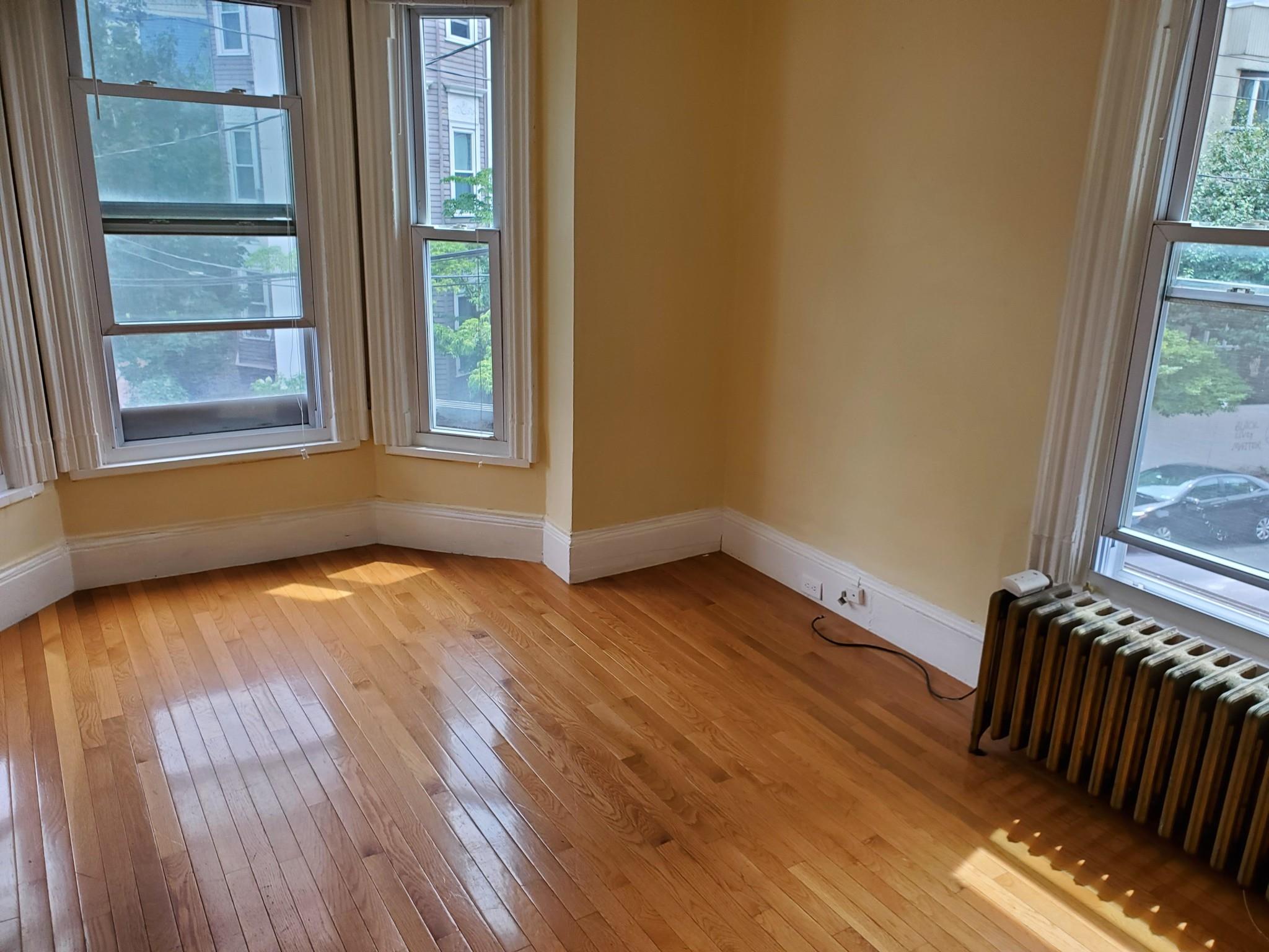 89 Hancock St, Central Square