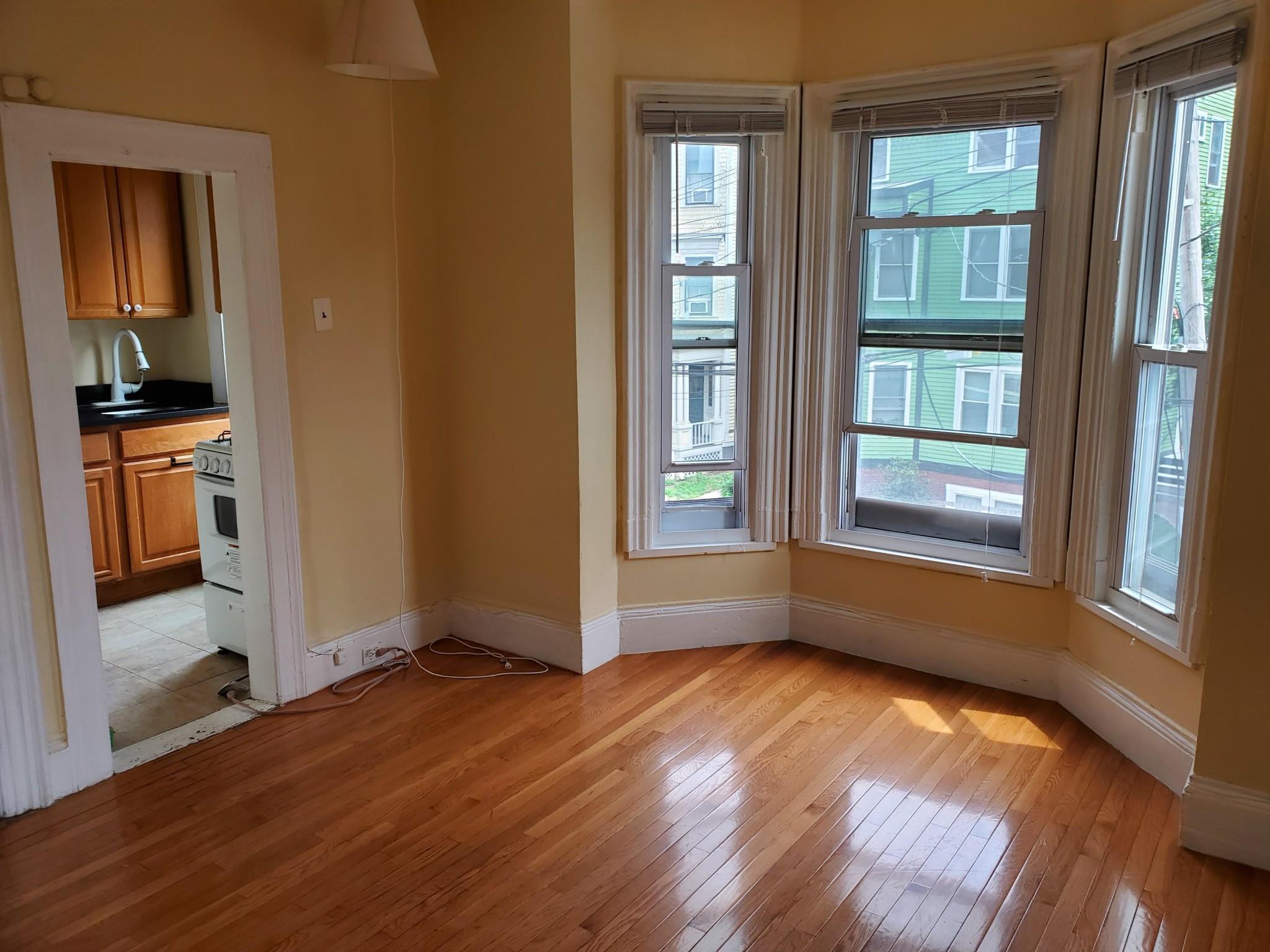 89 Hancock St, Central Square