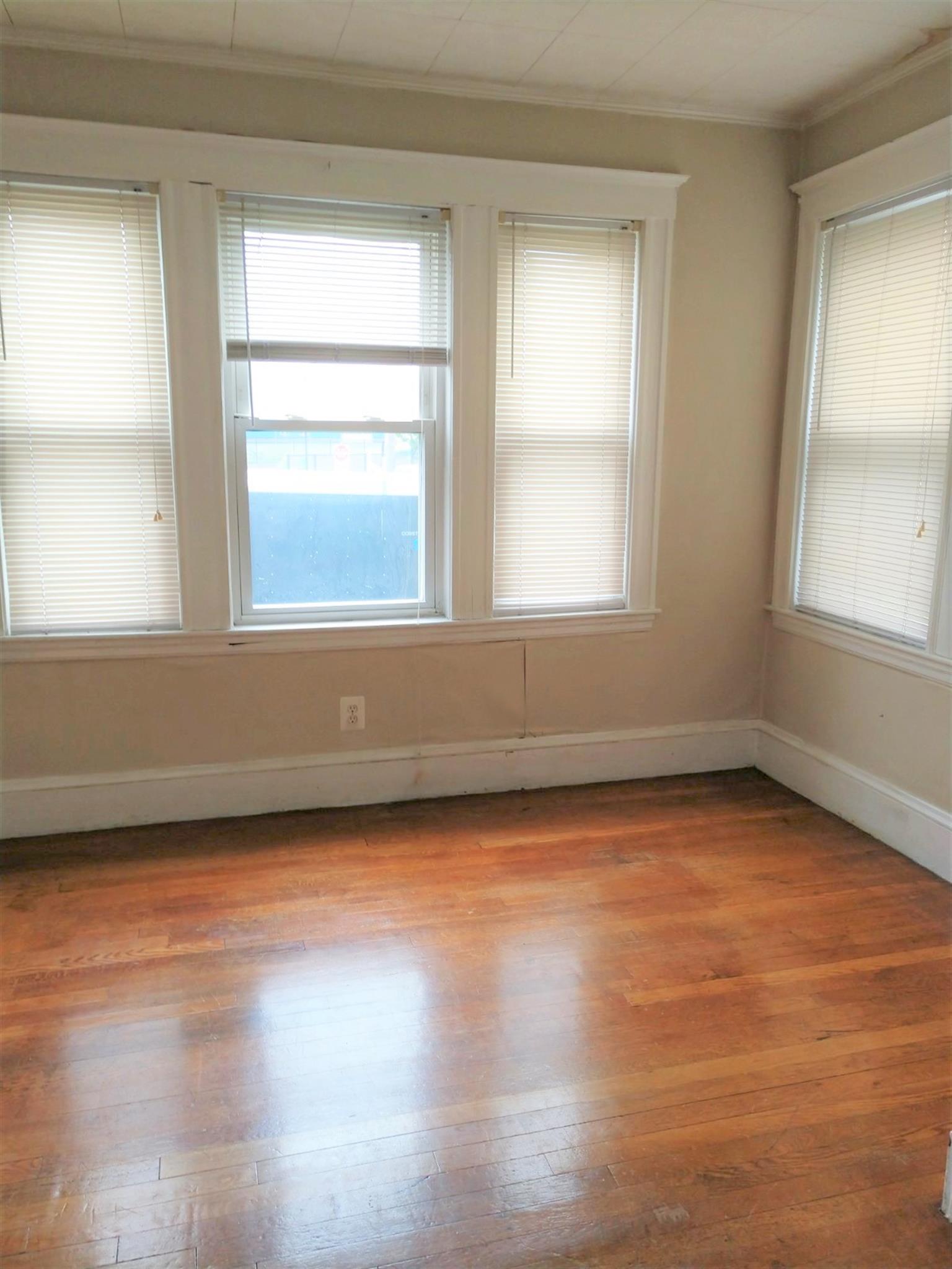 3 Saint Clements Rd, Tufts University