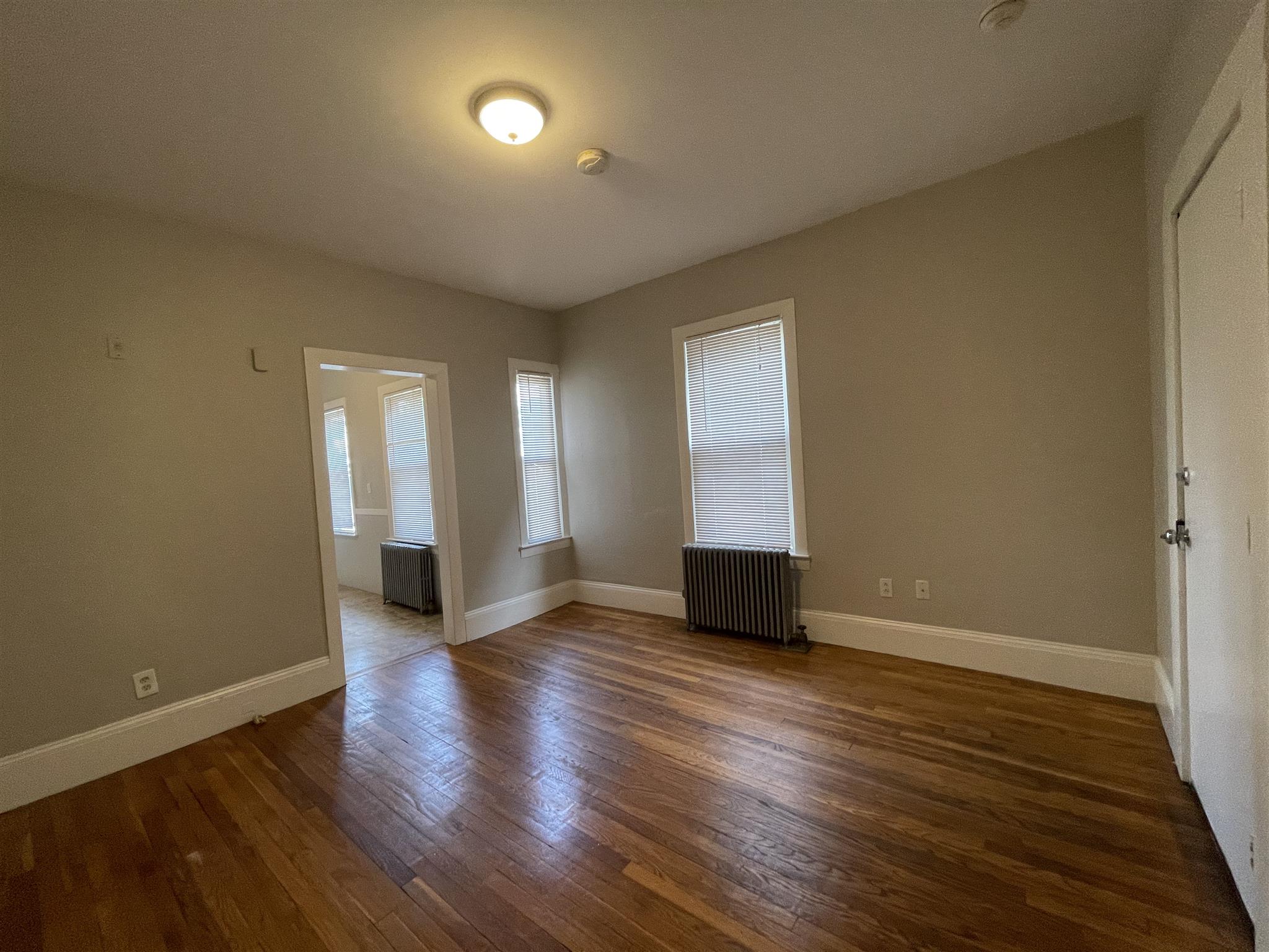 218 Banks St, Cambridgeport