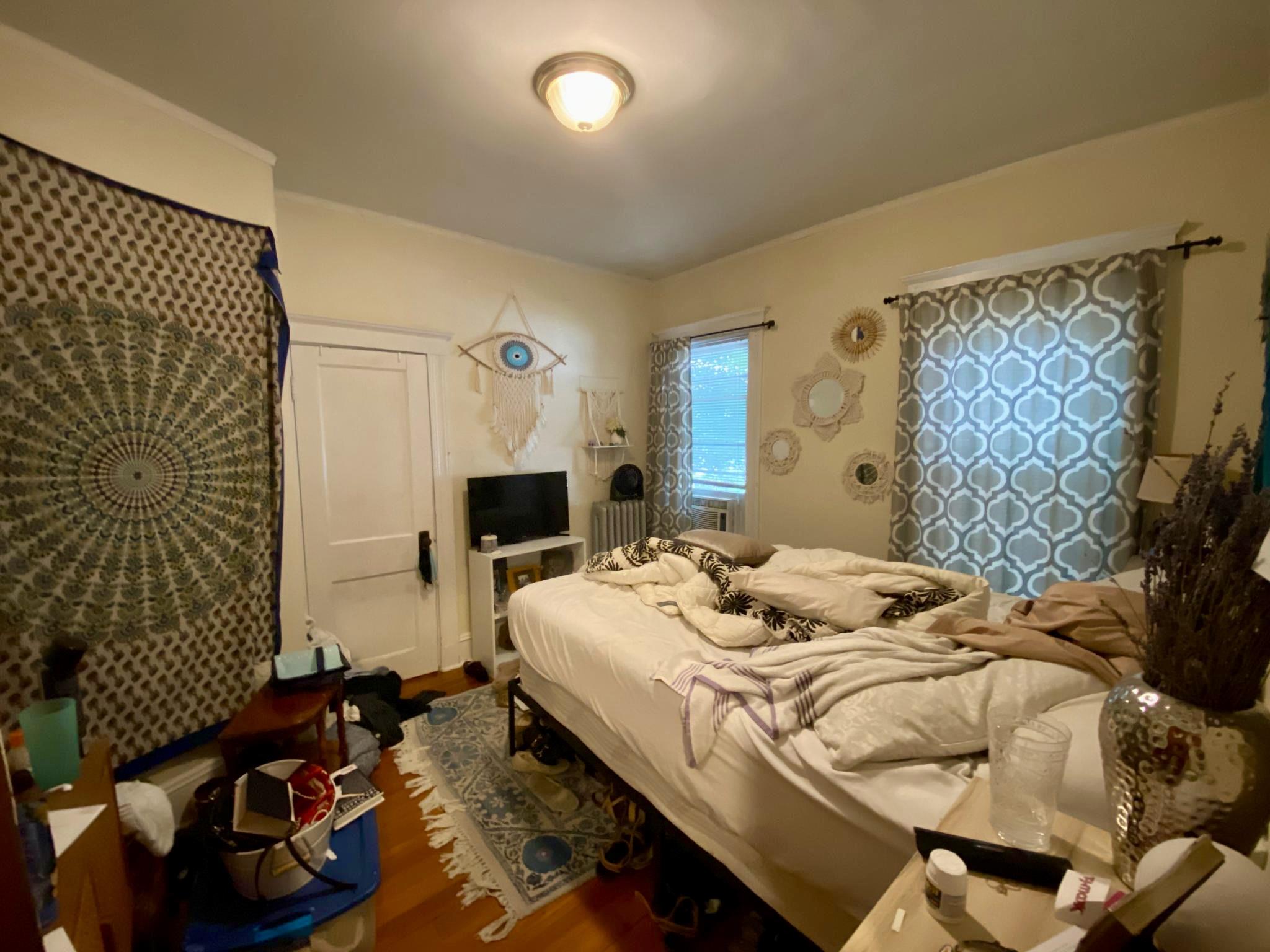 270 Harvard St, Medford