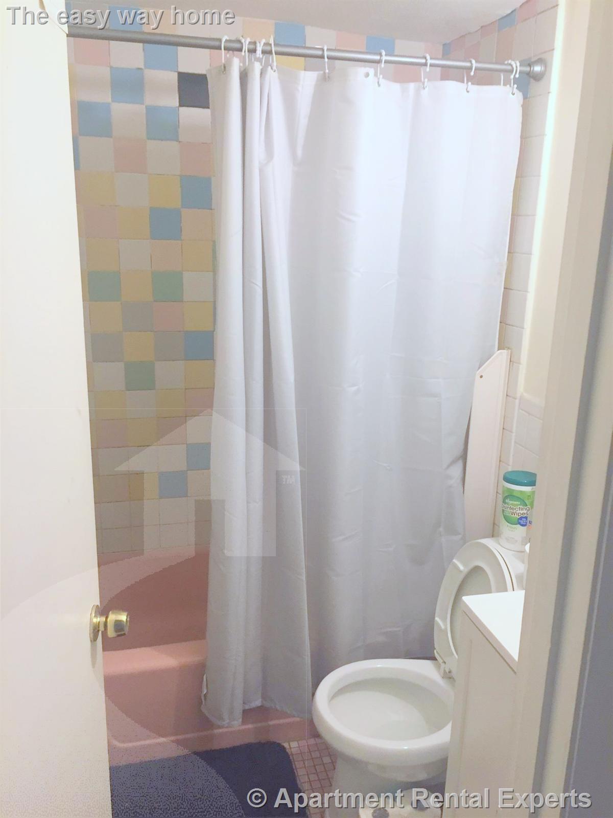 52 Bonair St, East Somerville