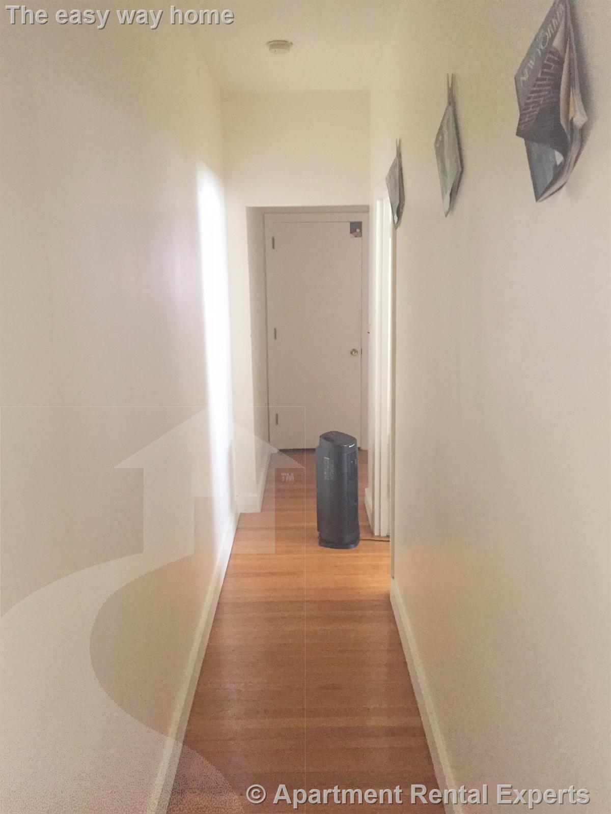 52 Bonair St, East Somerville