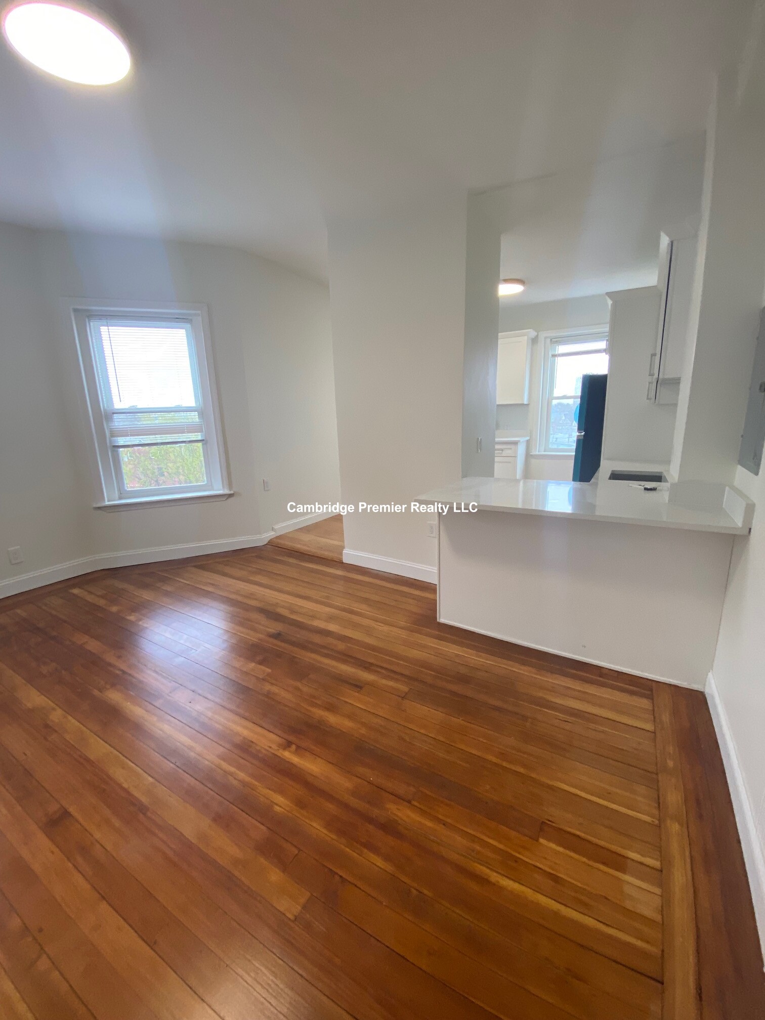 305 Medford St, Winter Hill