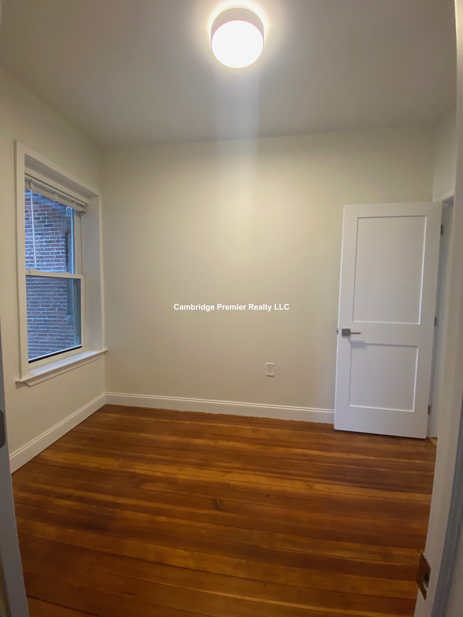 305 Medford St, Winter Hill