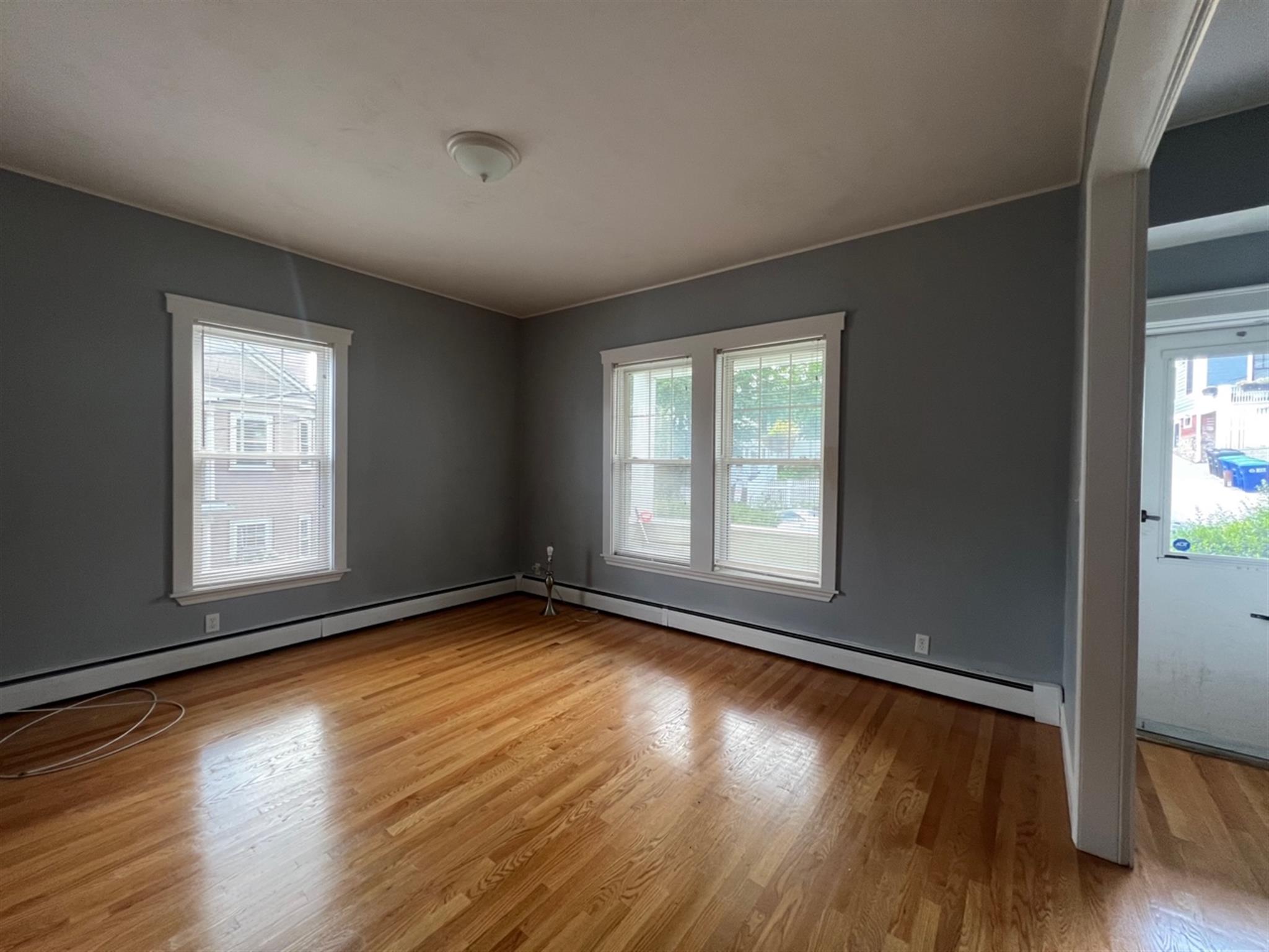 31 Laurel St, Spring Hill