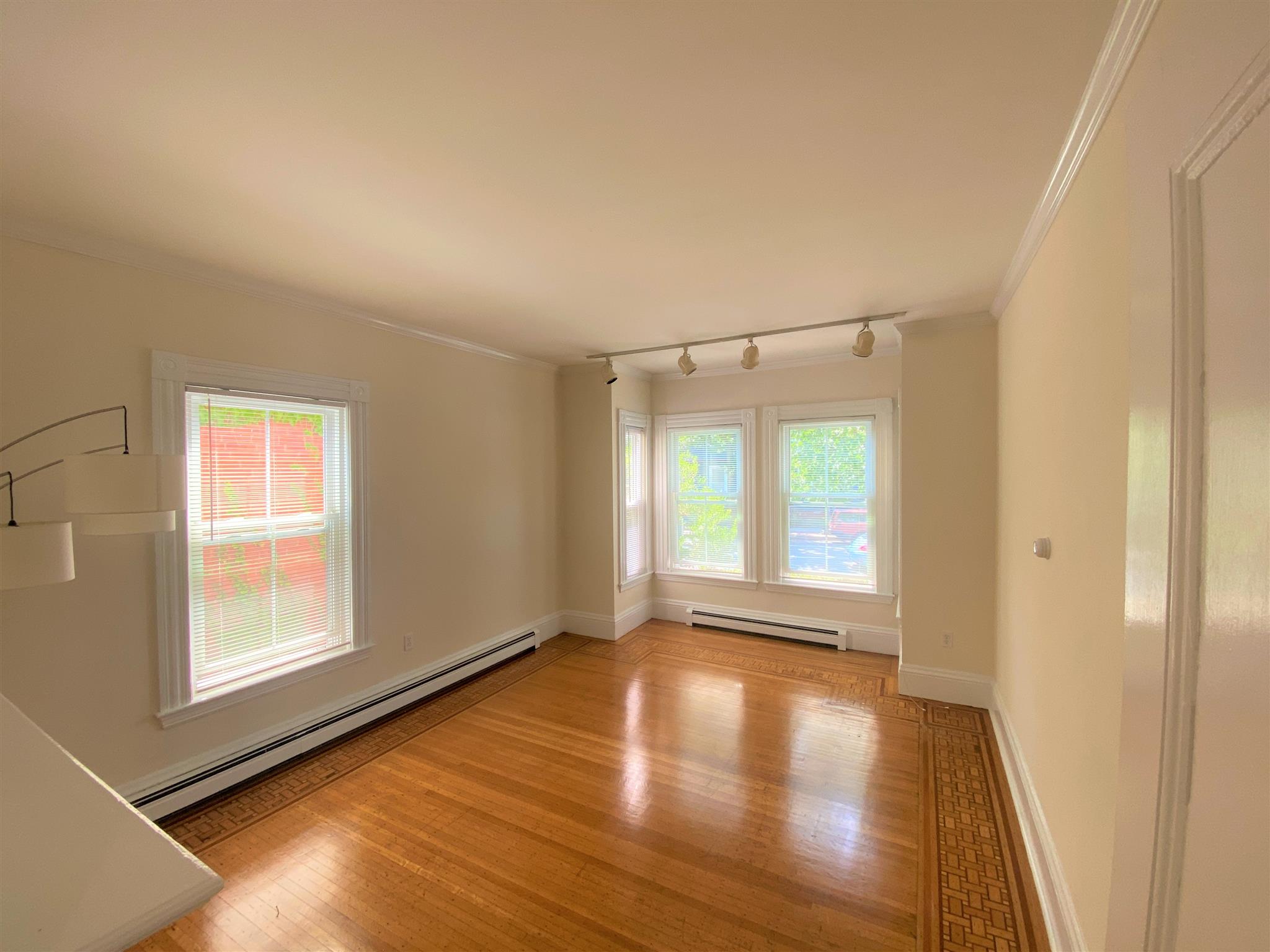 325 Western Ave, Central Square