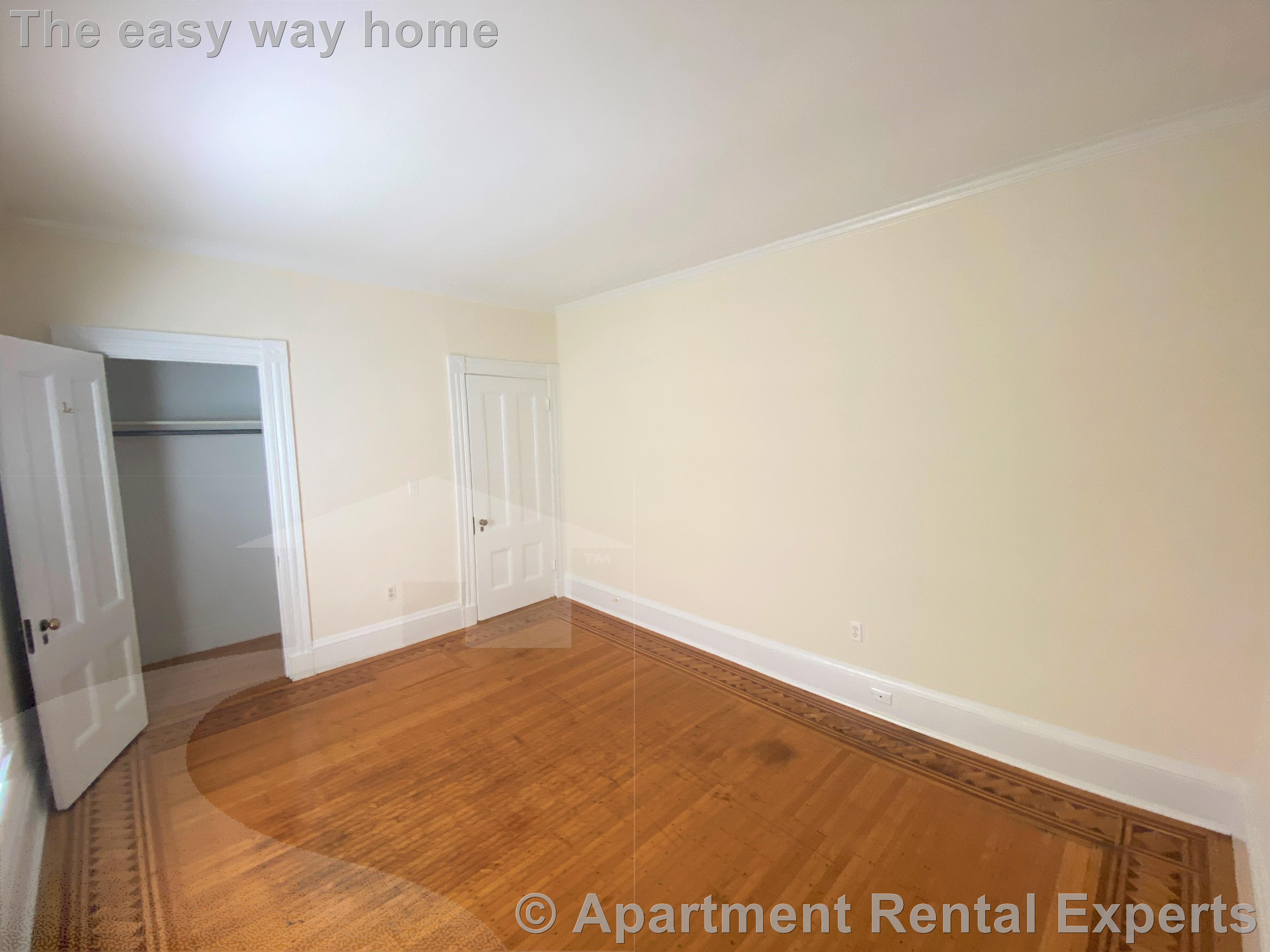 325 Western, Central Square